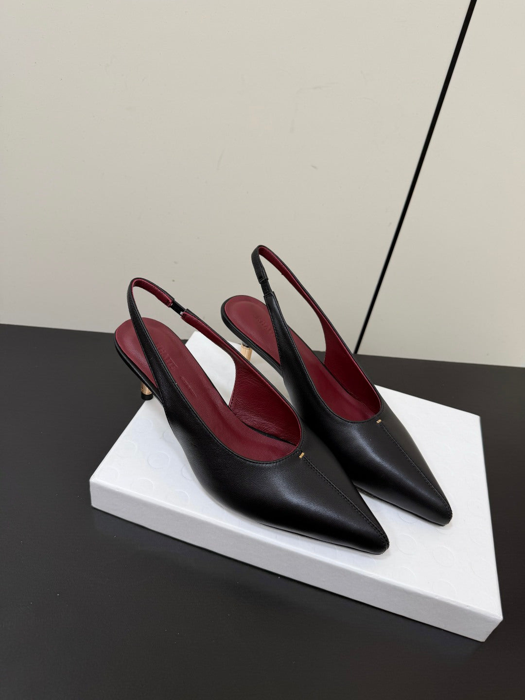 Khaite 26s Bella Pumps 5.5cm Black Leather 909459