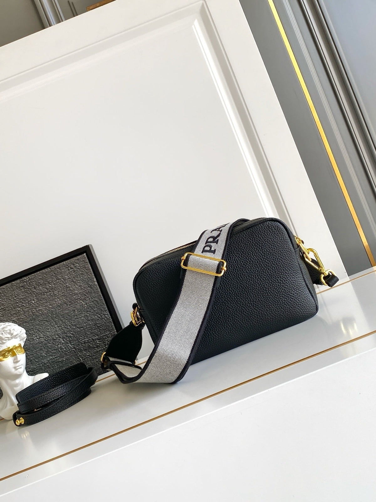 Prada 2026 Small Shoulder Bag 22cm Leather