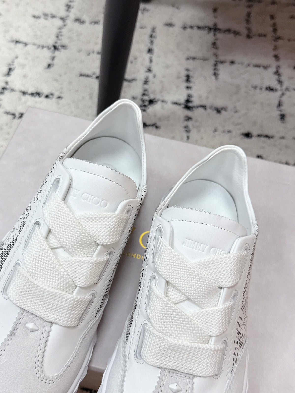 Jimmy Choo 26S Sneakers White Suede 528146