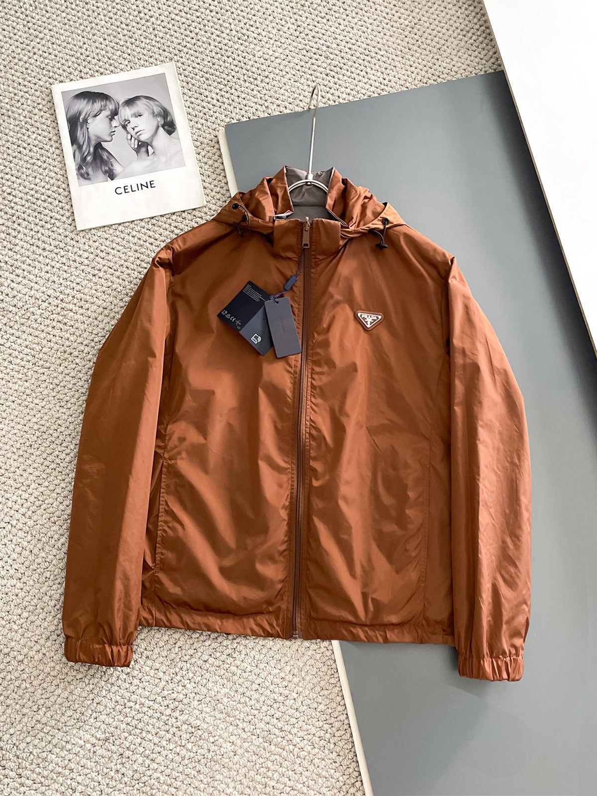 Prada 26s Men Hooded Windbreaker Jacket Enamelled Triangle Logo 518392