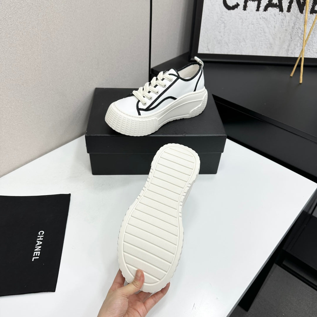 CC 26S Chunky Sneakers in White Calfskin