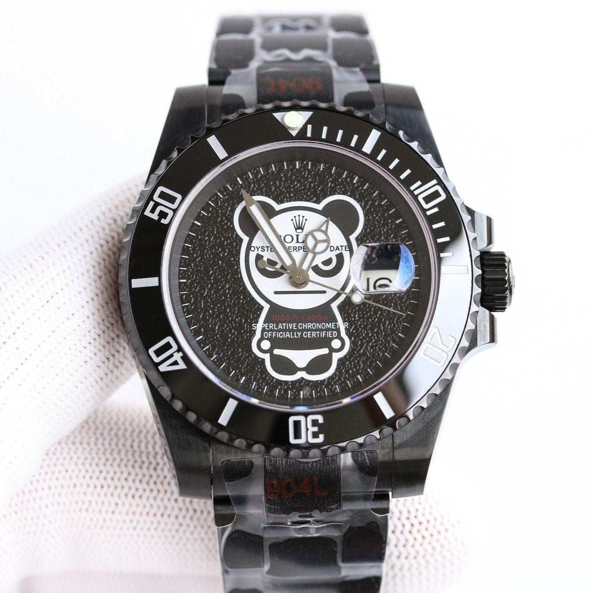 SUBMARINER DATE 40MM CUSTOM BLACK BEZEL