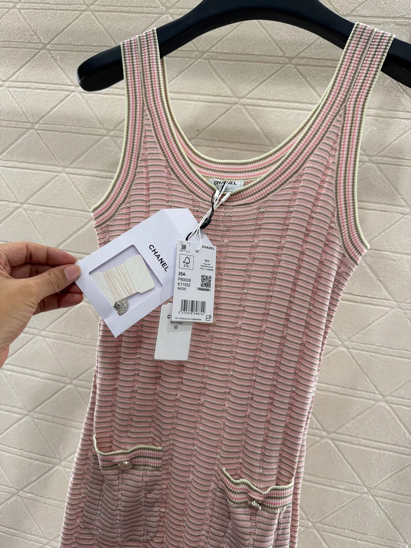 CHANEL KNIT CASHMERE VEST DRESS STYLE 279
