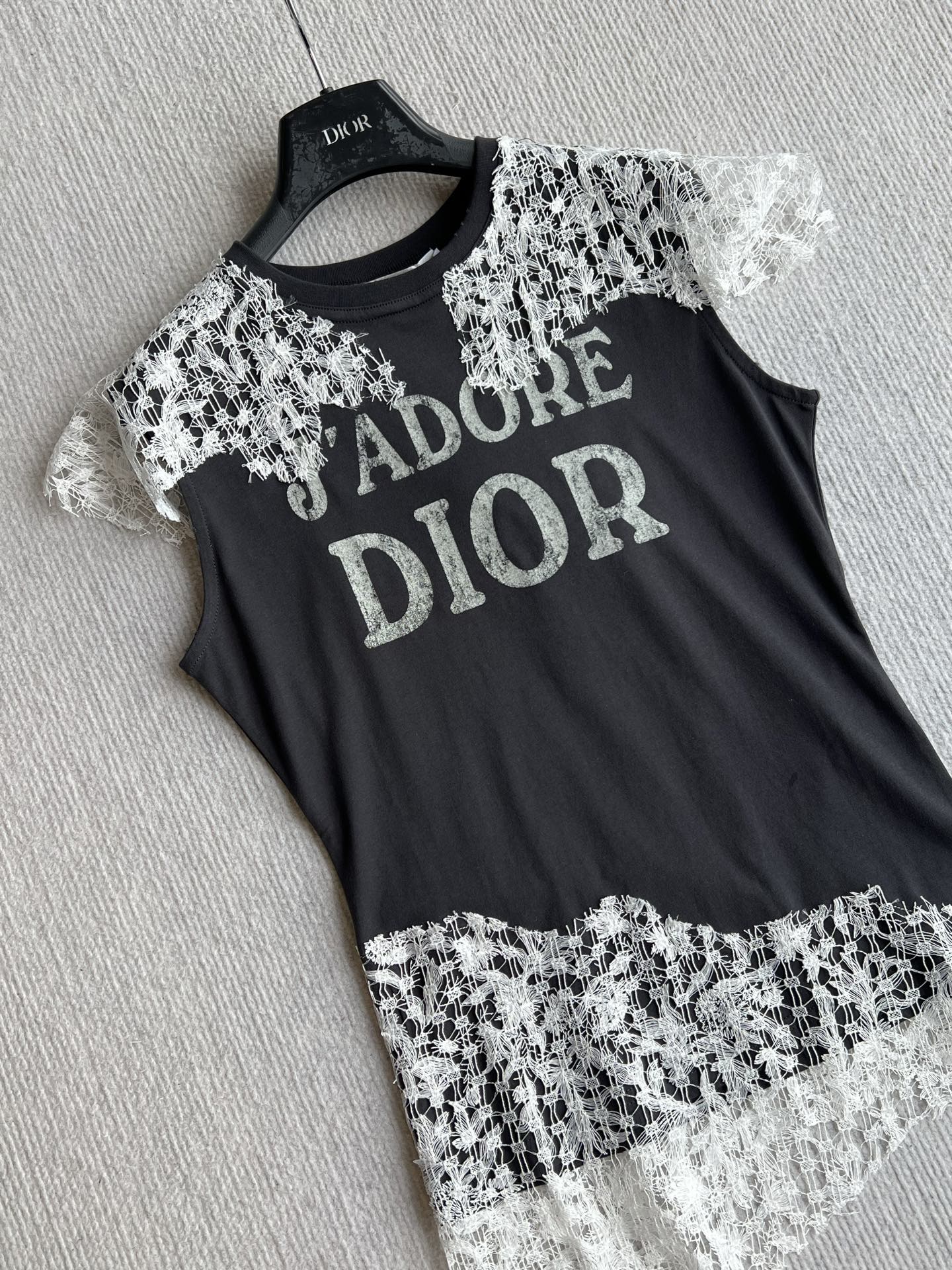 CD 26ss J'Adore Lace-Trimmed T-Shirt Black White in Cotton 376511