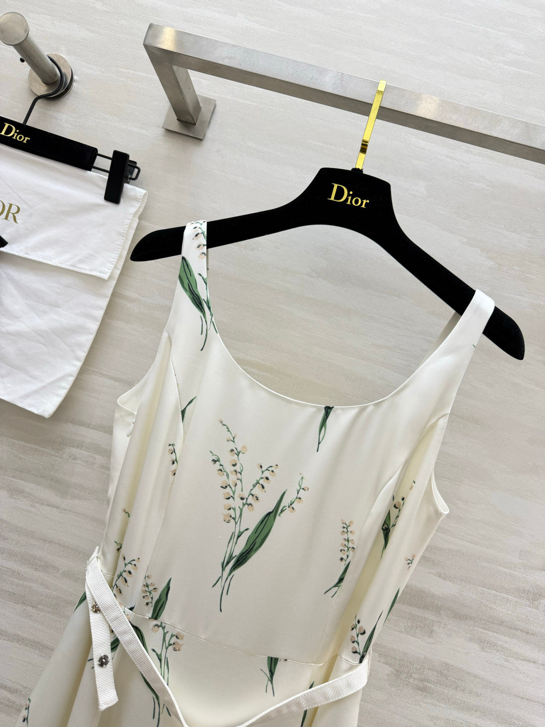 CD 26 Lily of the Valley Print Slip Dress White in Mulberry Silk 384743