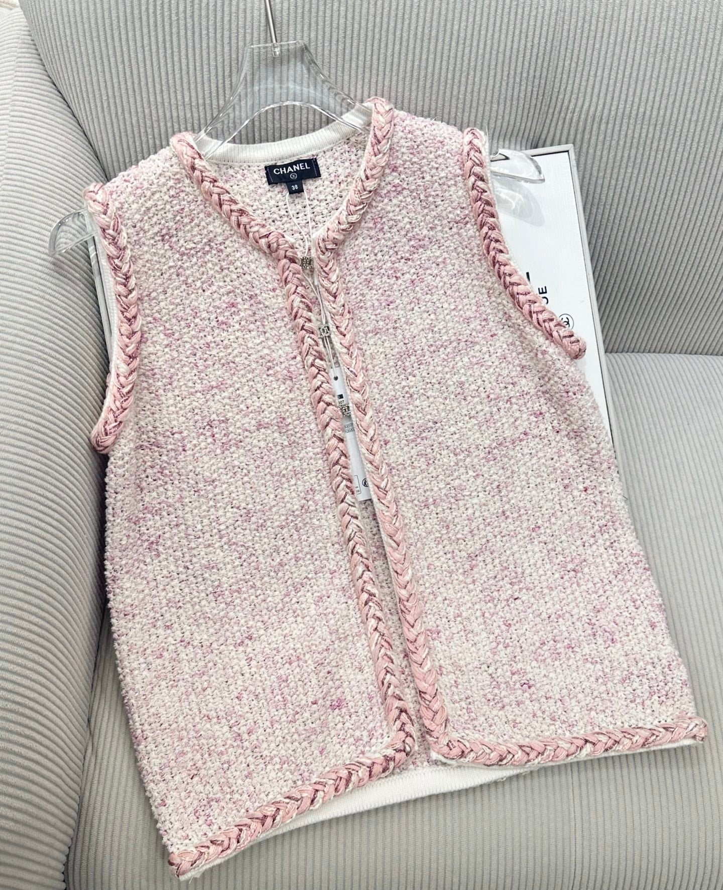 CC 26 Knitted Vest Jacket Light Pink in Wool 387497