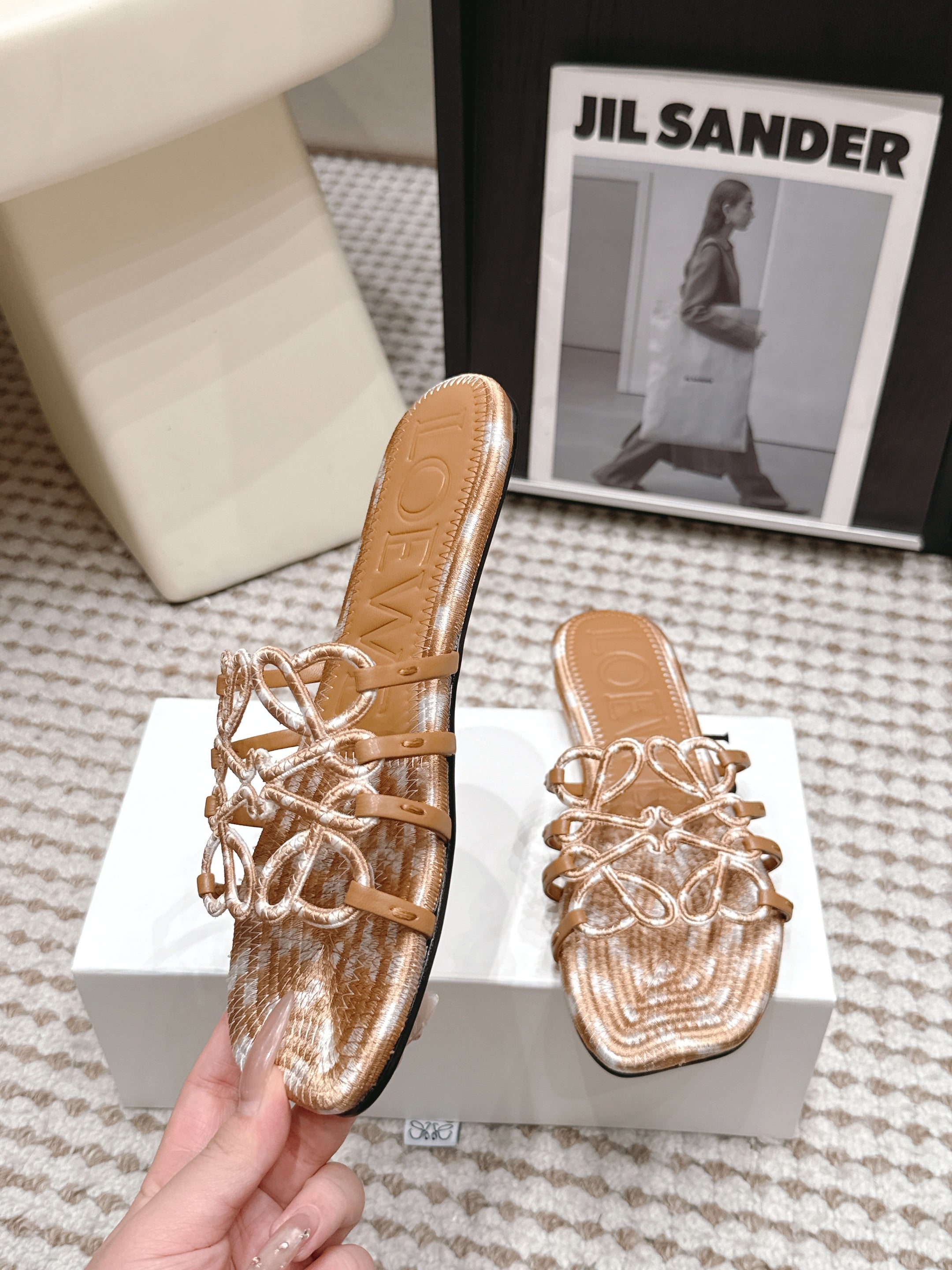 Loe 26 Openwork Woven Sandals Light Brown in Leather 813538