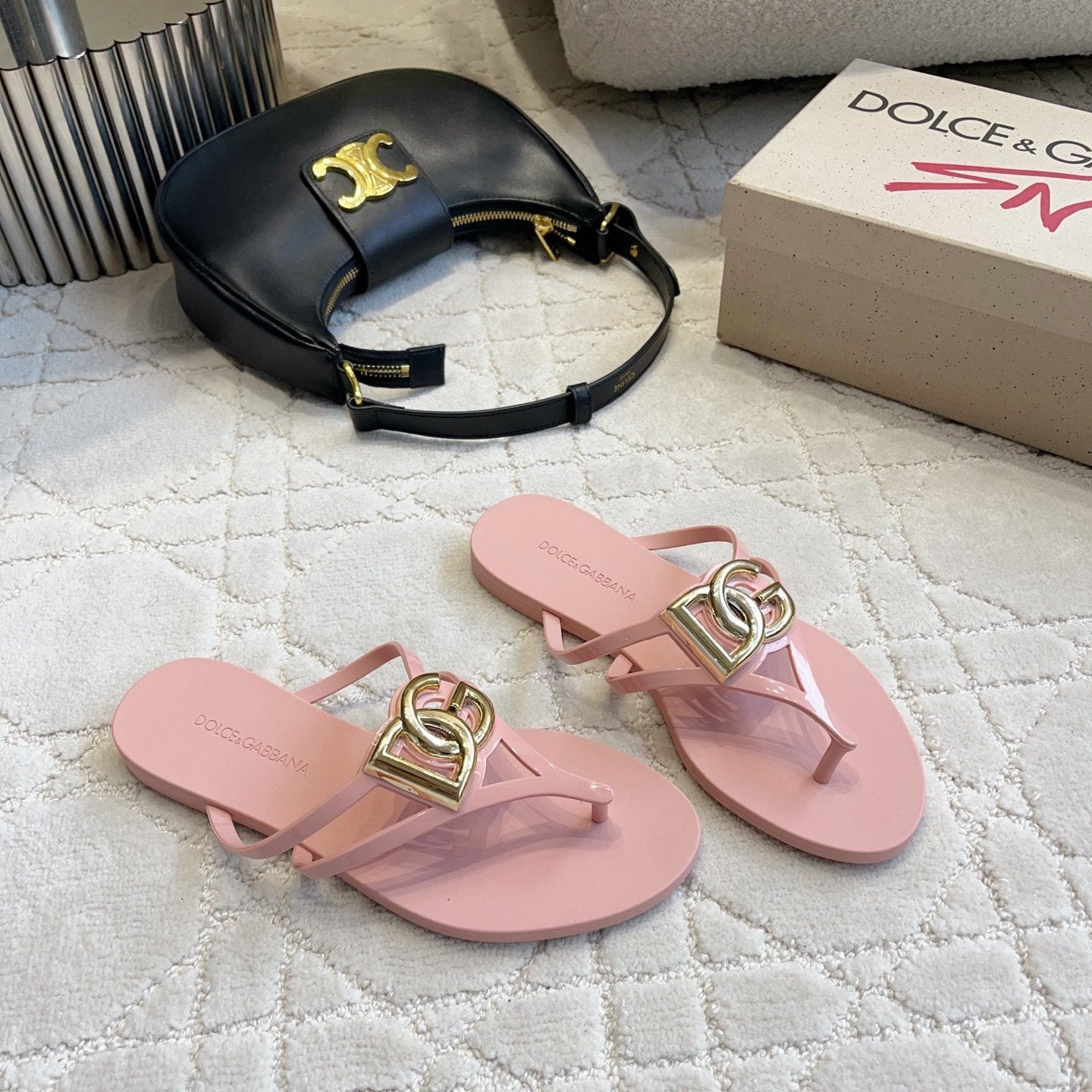 DG Logo Jelly Thong Sandals Pink Rubber 851867