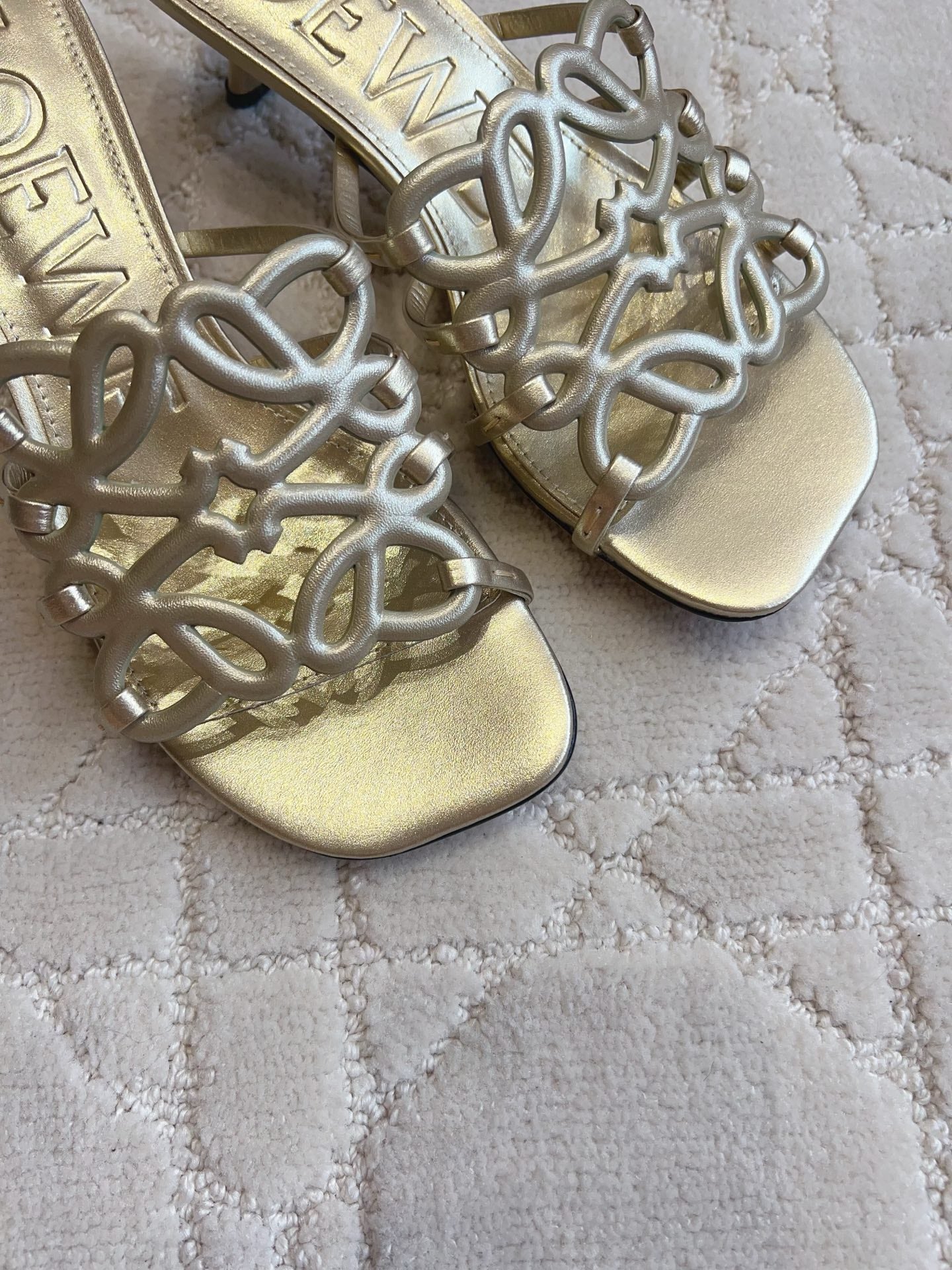 Loew Woven Square-Toe Sandals 3.5cm Gold Metallic Lambskin 851675