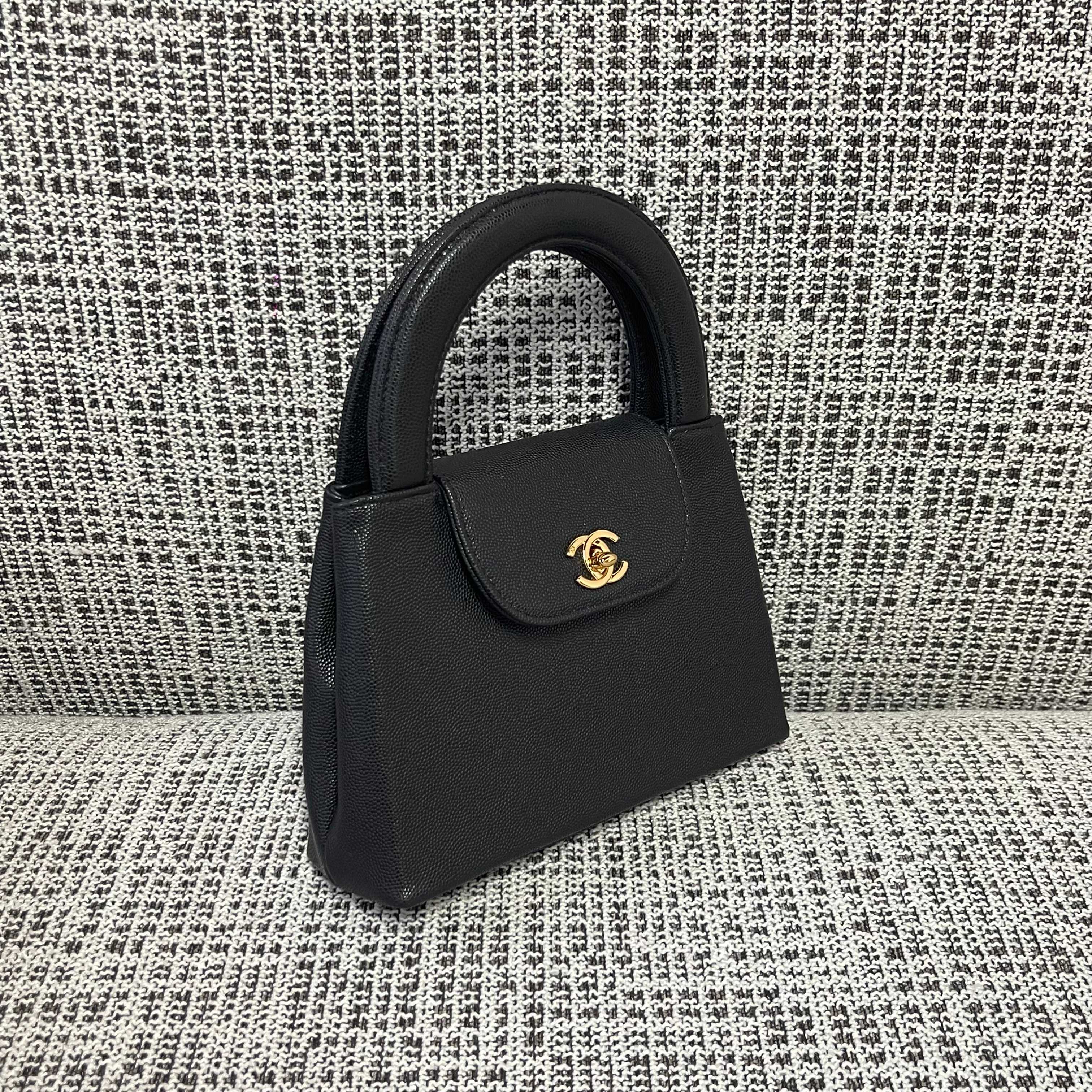 CC Vintage Mini Kelly Handbag 25cm Black Caviar Leather