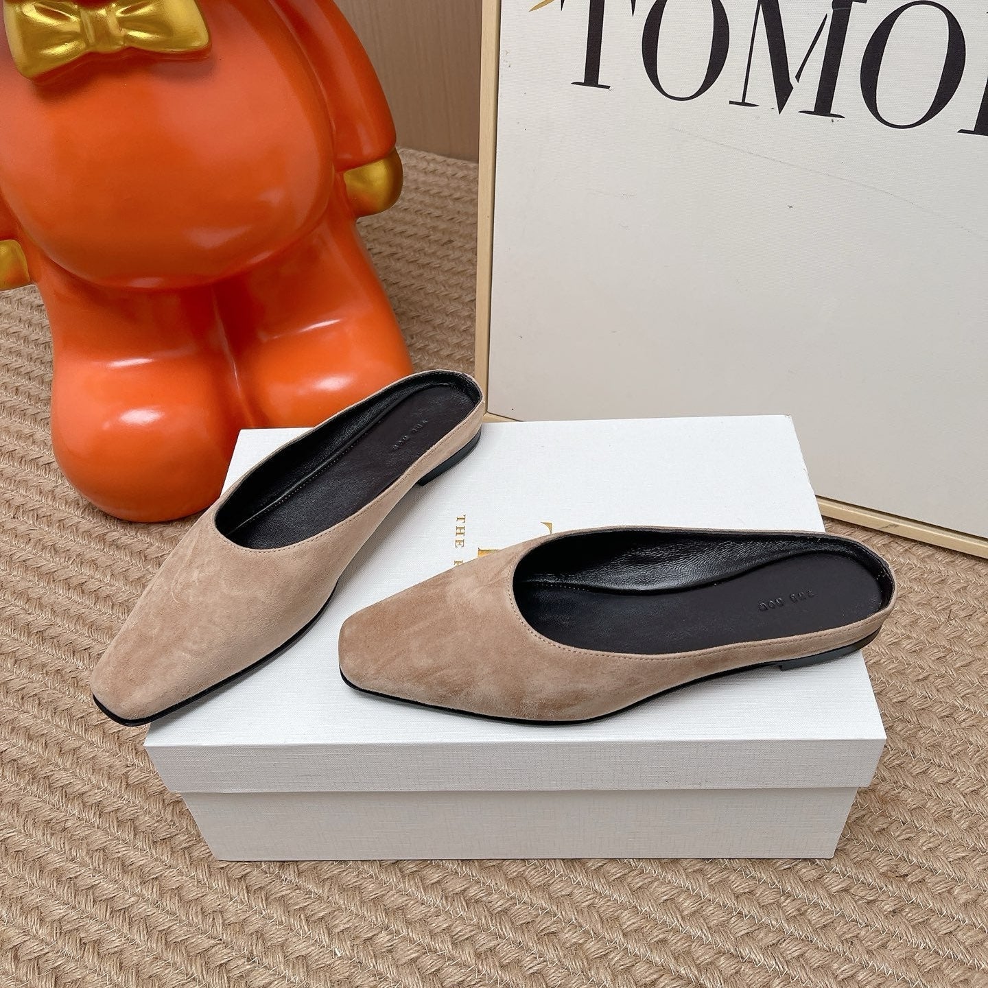 TR June Square Toe Mules Beige Suede 856176