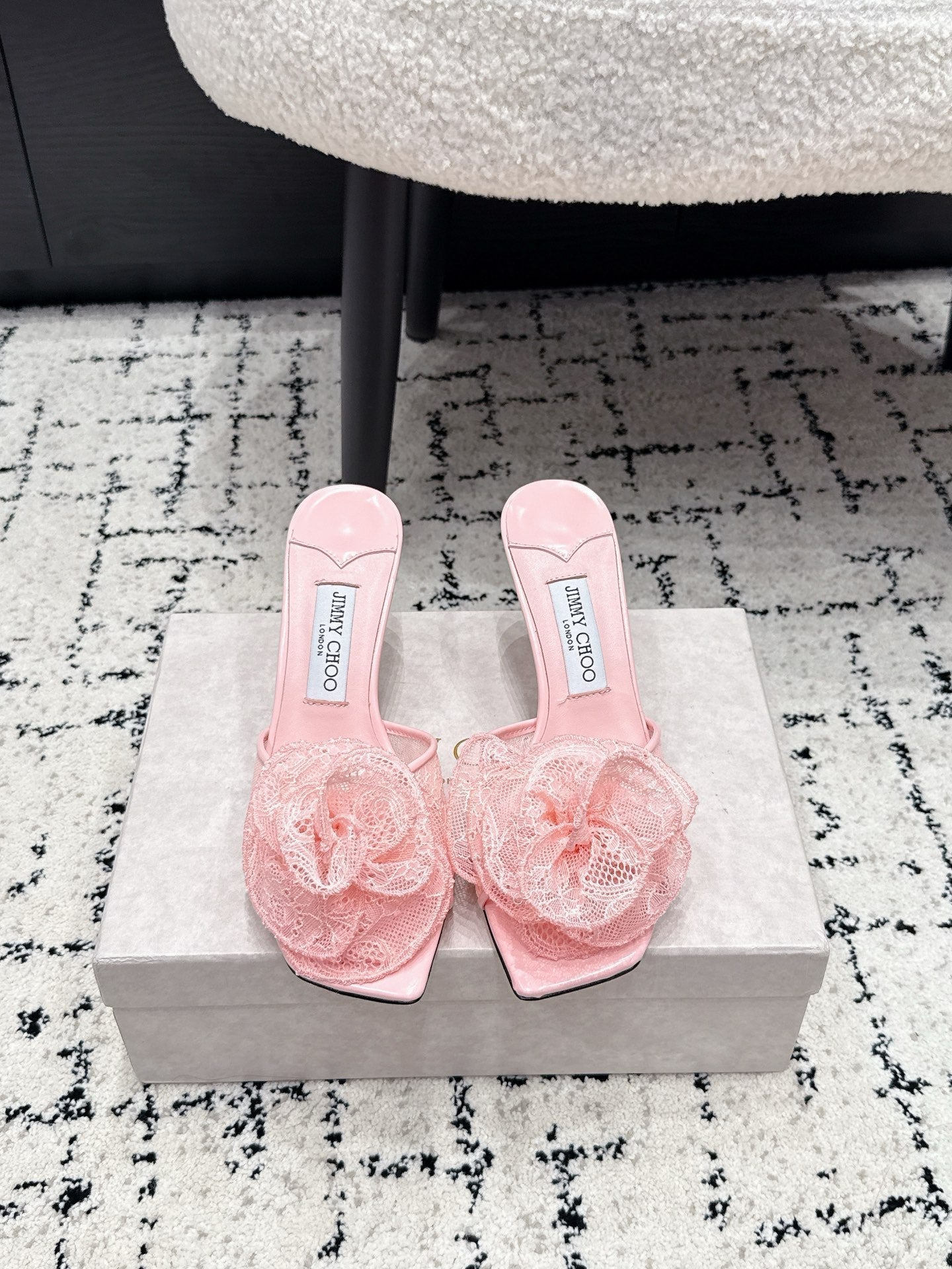 JC 26SS Floral Appliqué Mules 6.5cm Pink Lace 858428