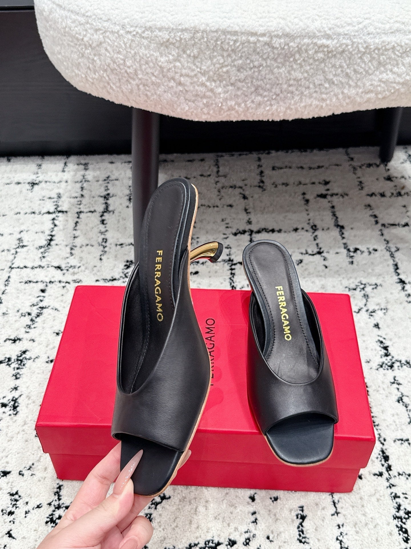 FG 26SS Logo Peep Toe Mules 5.5cm Black Lambskin 858414
