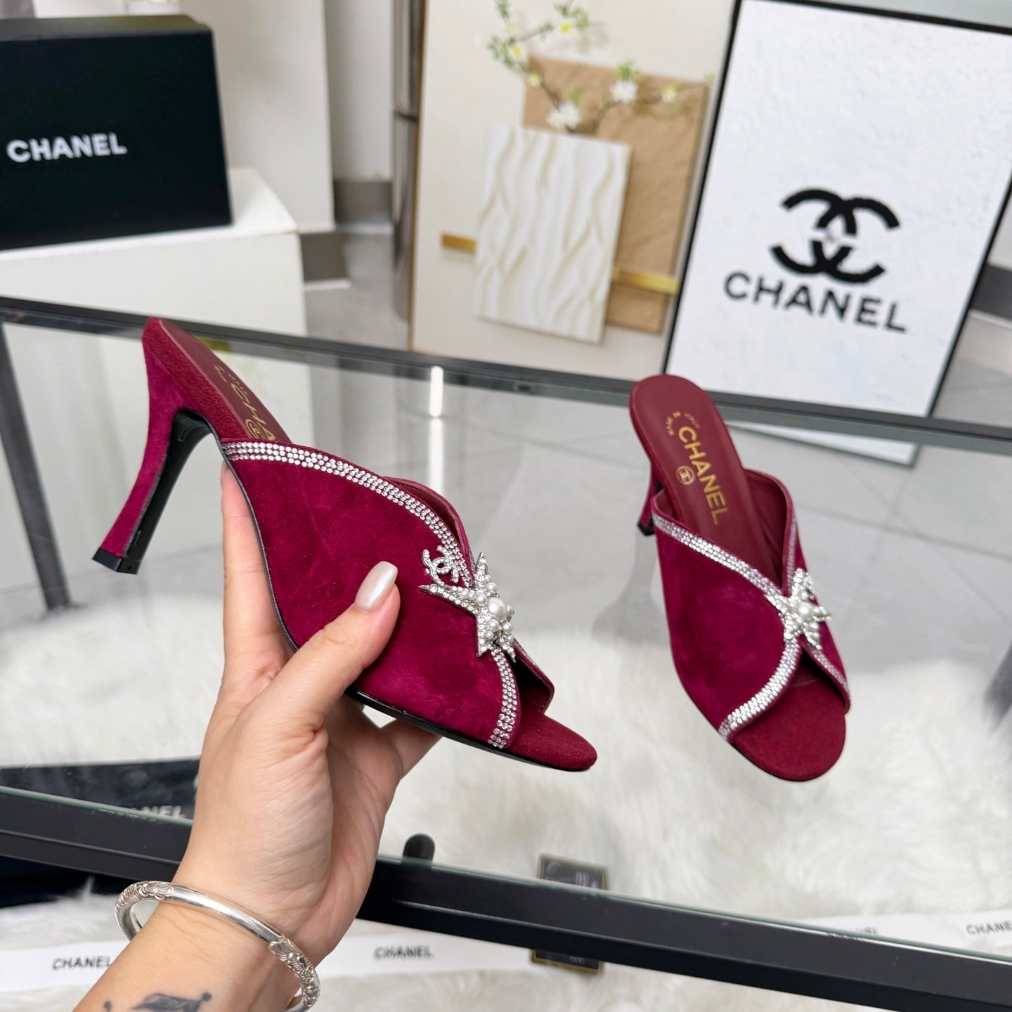CC Star Brooch Mules Burgundy Cashmere Leather 872821