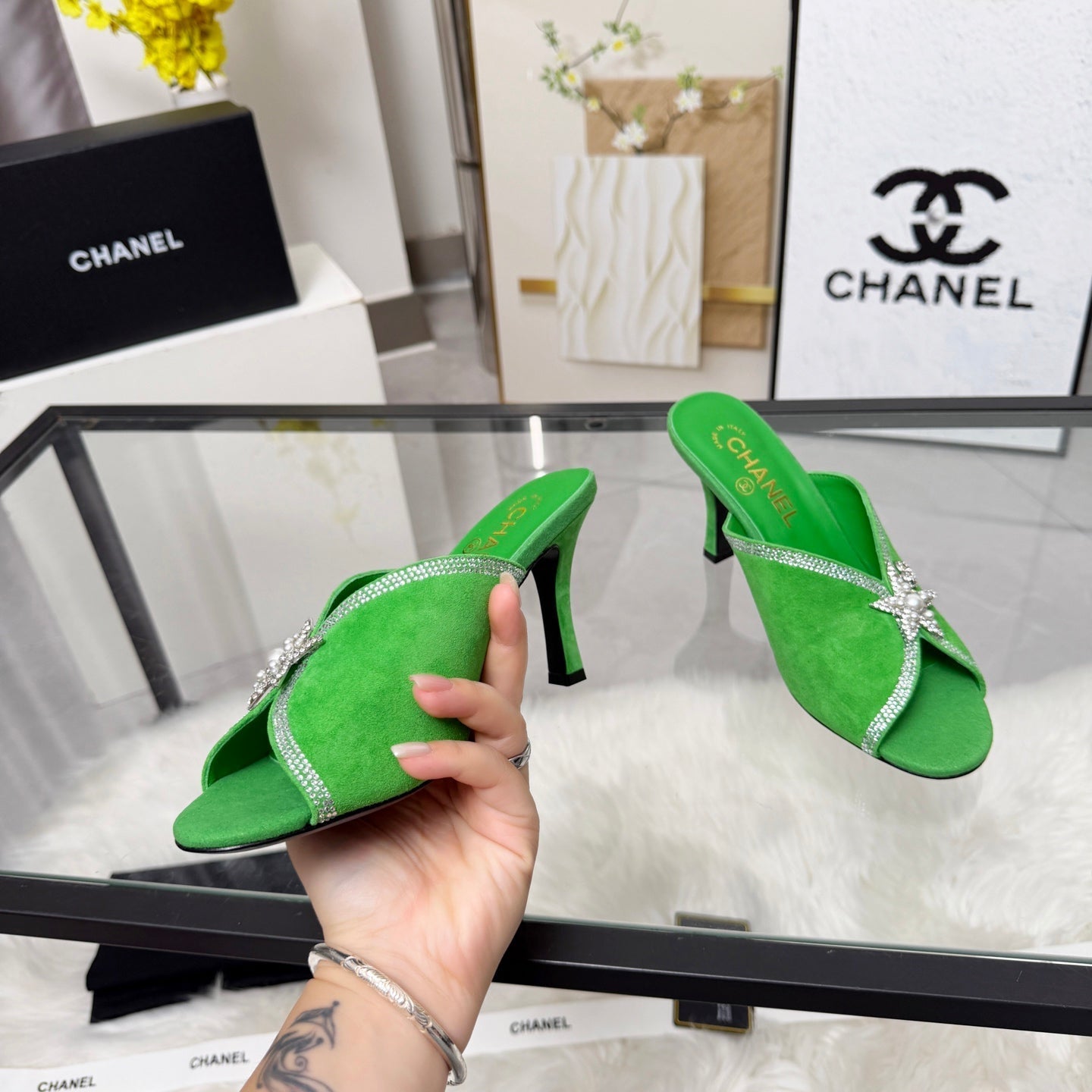 CC Star Brooch Mules Green Cashmere Leather 872820