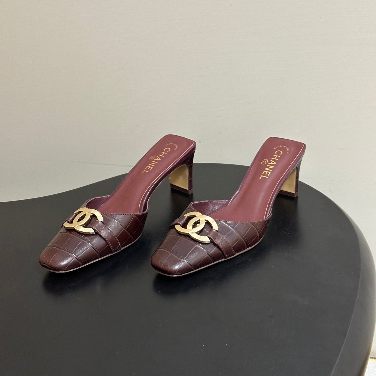 CC 26A Square Toe Mules 6cm Chocolate Patent Embossed Leather 888046