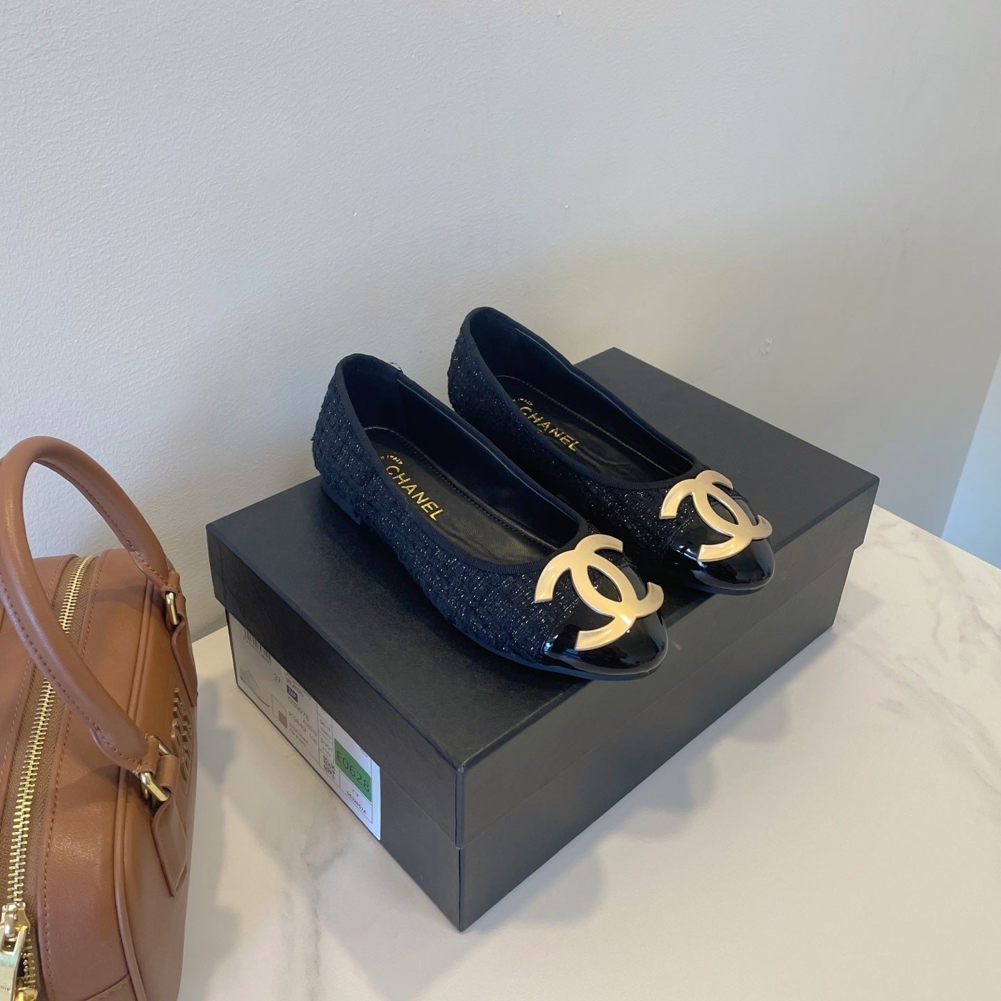 CC 26P Ballet Flats Black Tweed & Patent Leather 890836