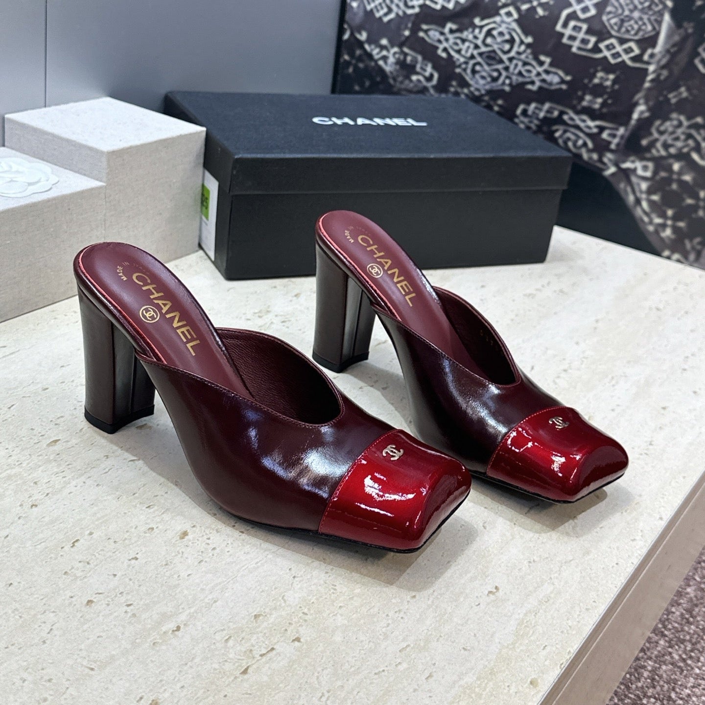 CC Cap Toe Mules 90mm Burgundy Patent Leather 896856