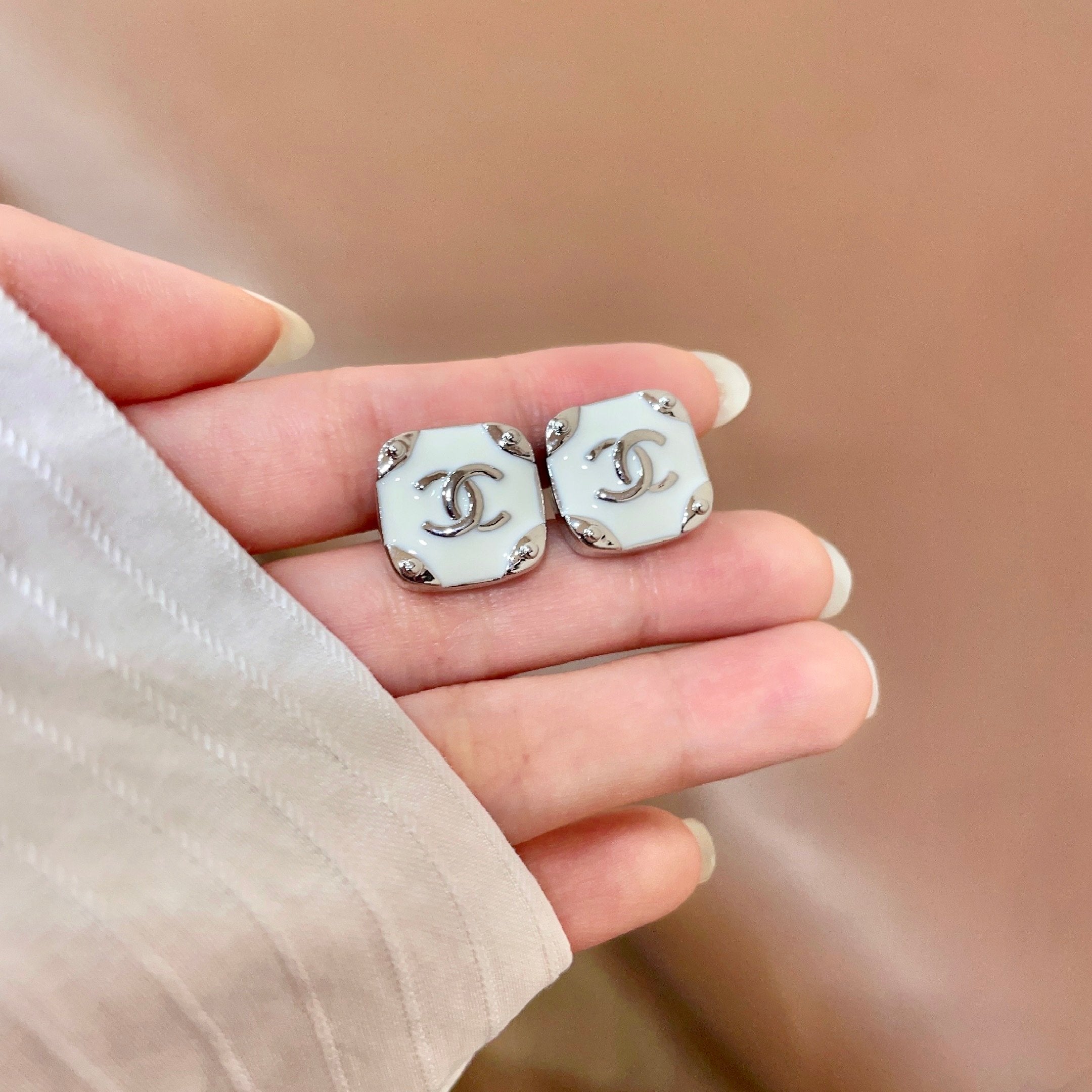 CC Square Stud Earrings 659639