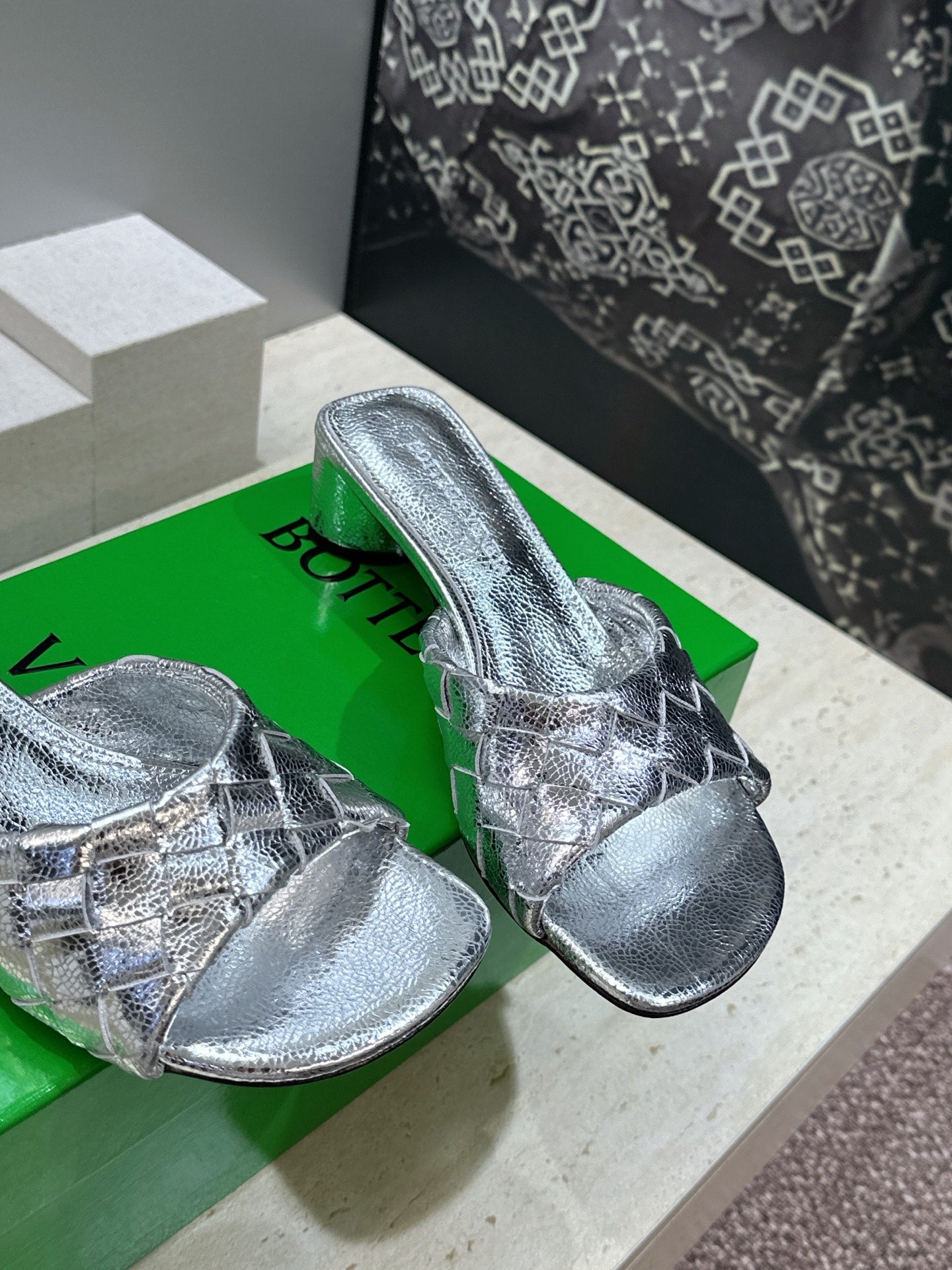 BV 26s Blink Intrecciato Mules 4.5cm Silver Metallic Leather 896574