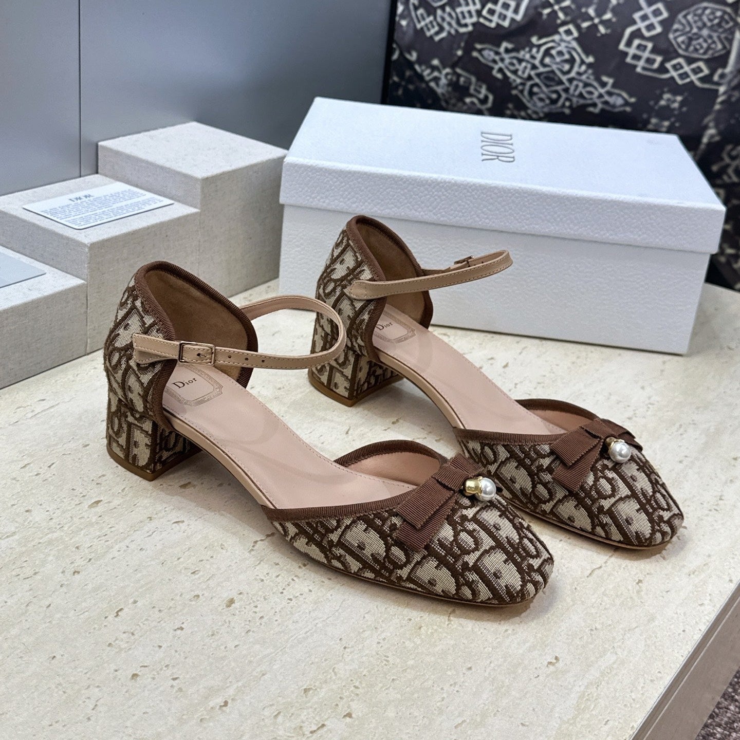 CD Oblique Bow Pearl Ankle Strap Pumps 3.5CM Brown Embroidered Cotton 933315