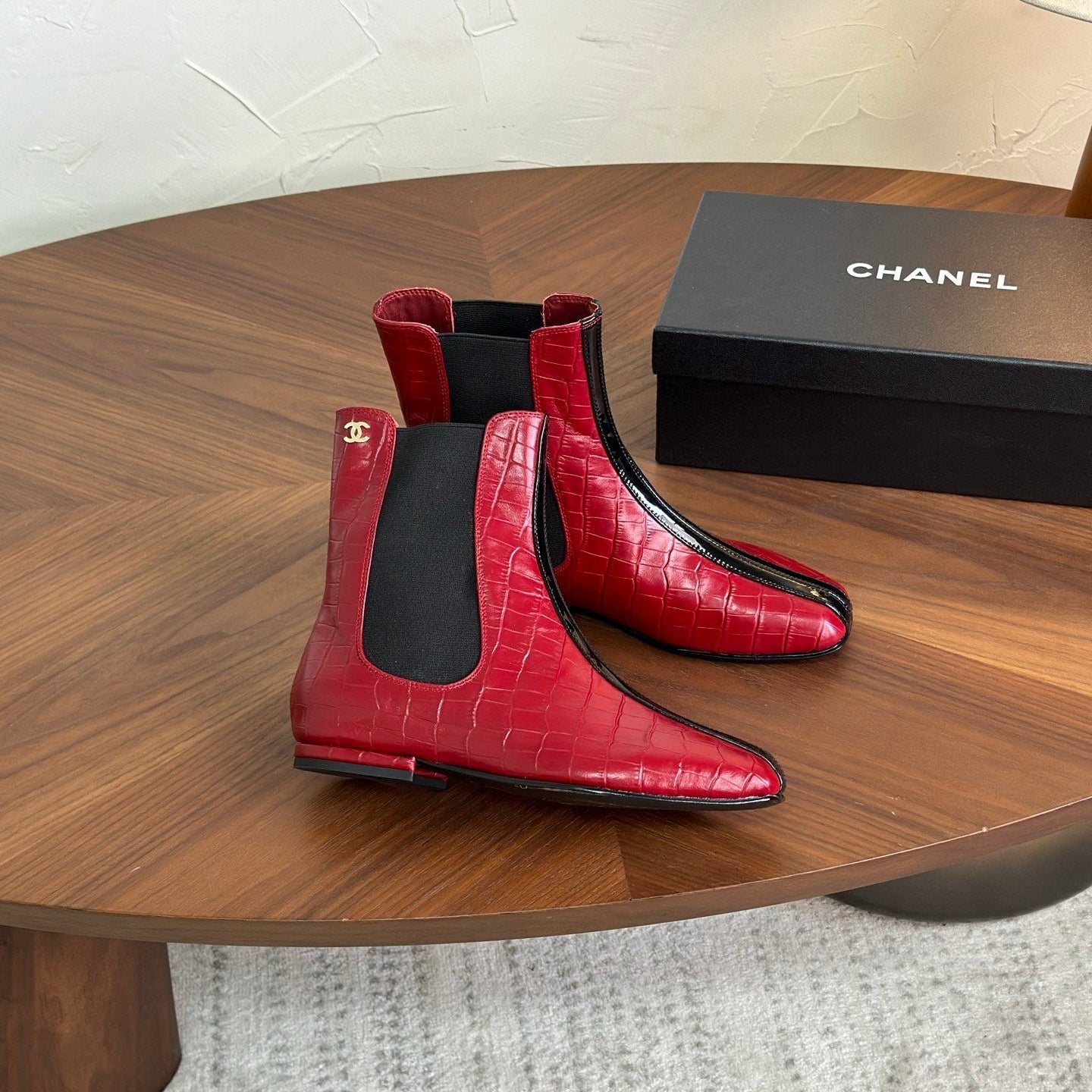 CC Métiers d'Art 2026 Short Boots Red Croc-Embossed Leather 938116
