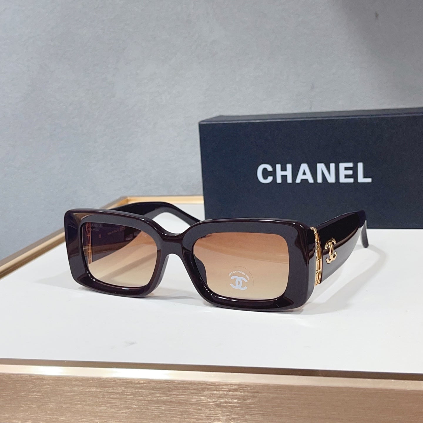 CC Sunglasses 68