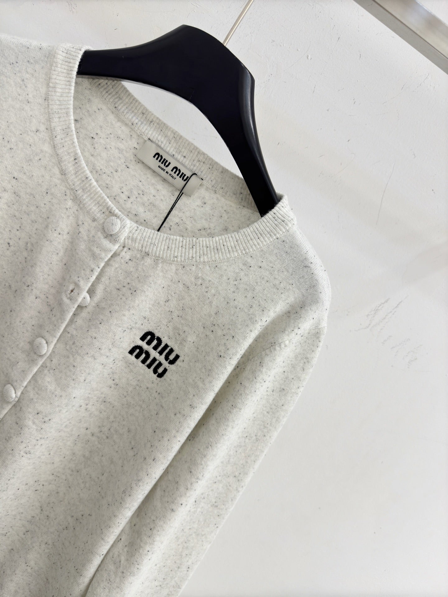 Miu Embroidered Logo Cardigan Wool 801947