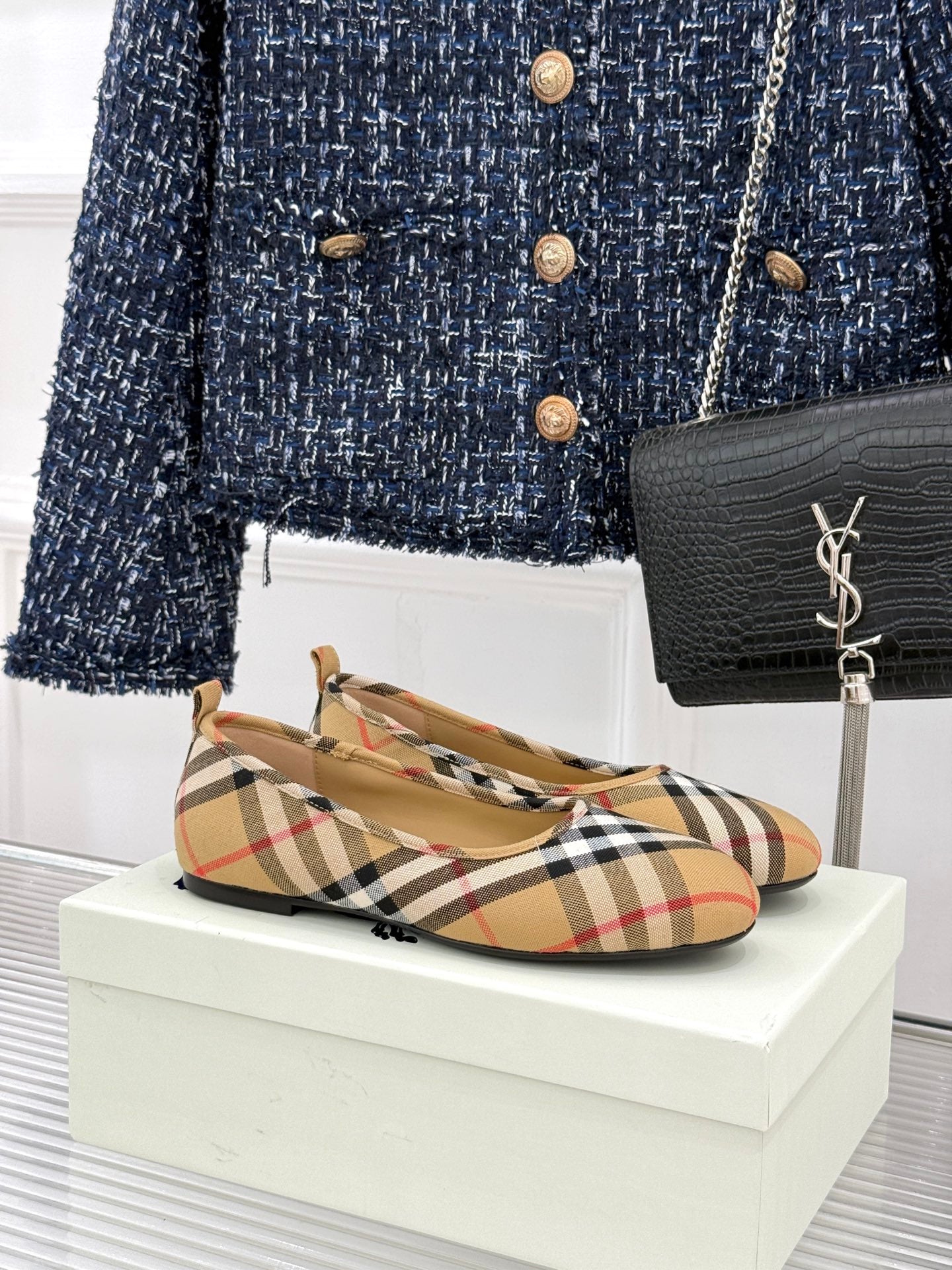 Burberry Robin Ballet Flats Beige Check Canvas 956168