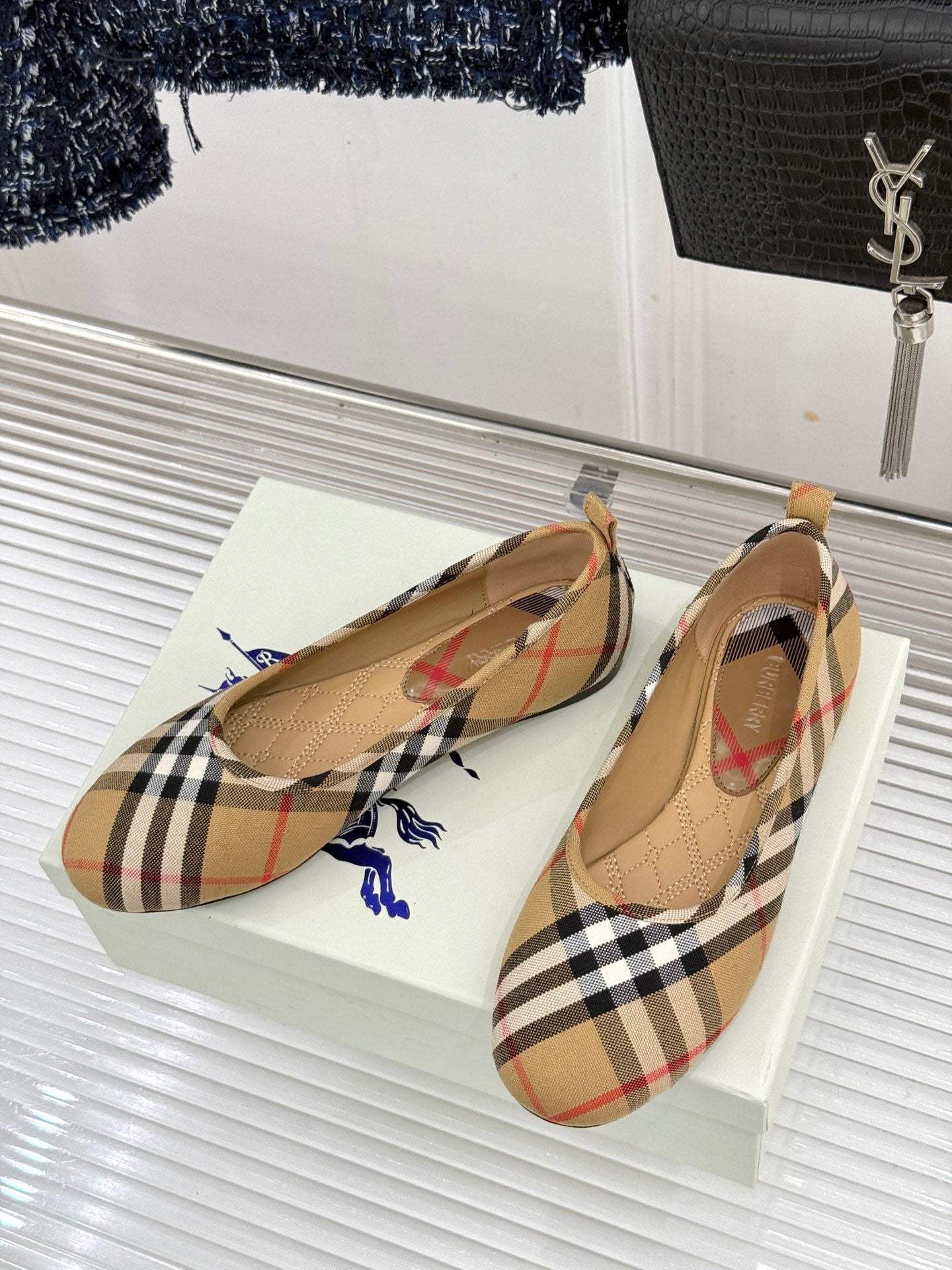 Burberry Robin Ballet Flats Beige Check Canvas 956168