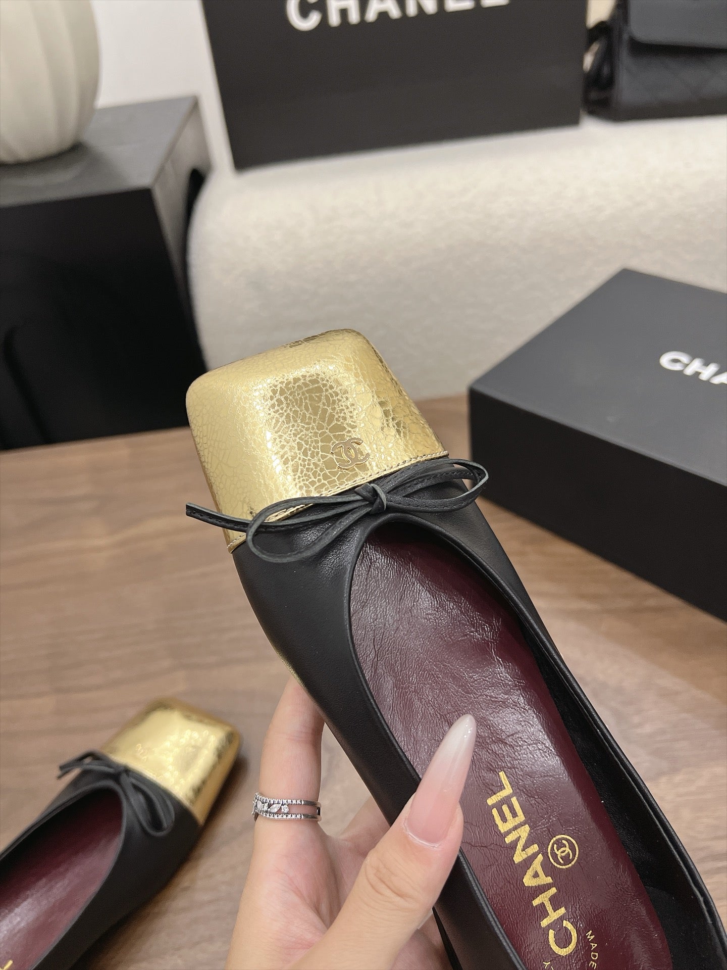 CC Square-Toe Ballet Flats Black Gold Lambskin 961515