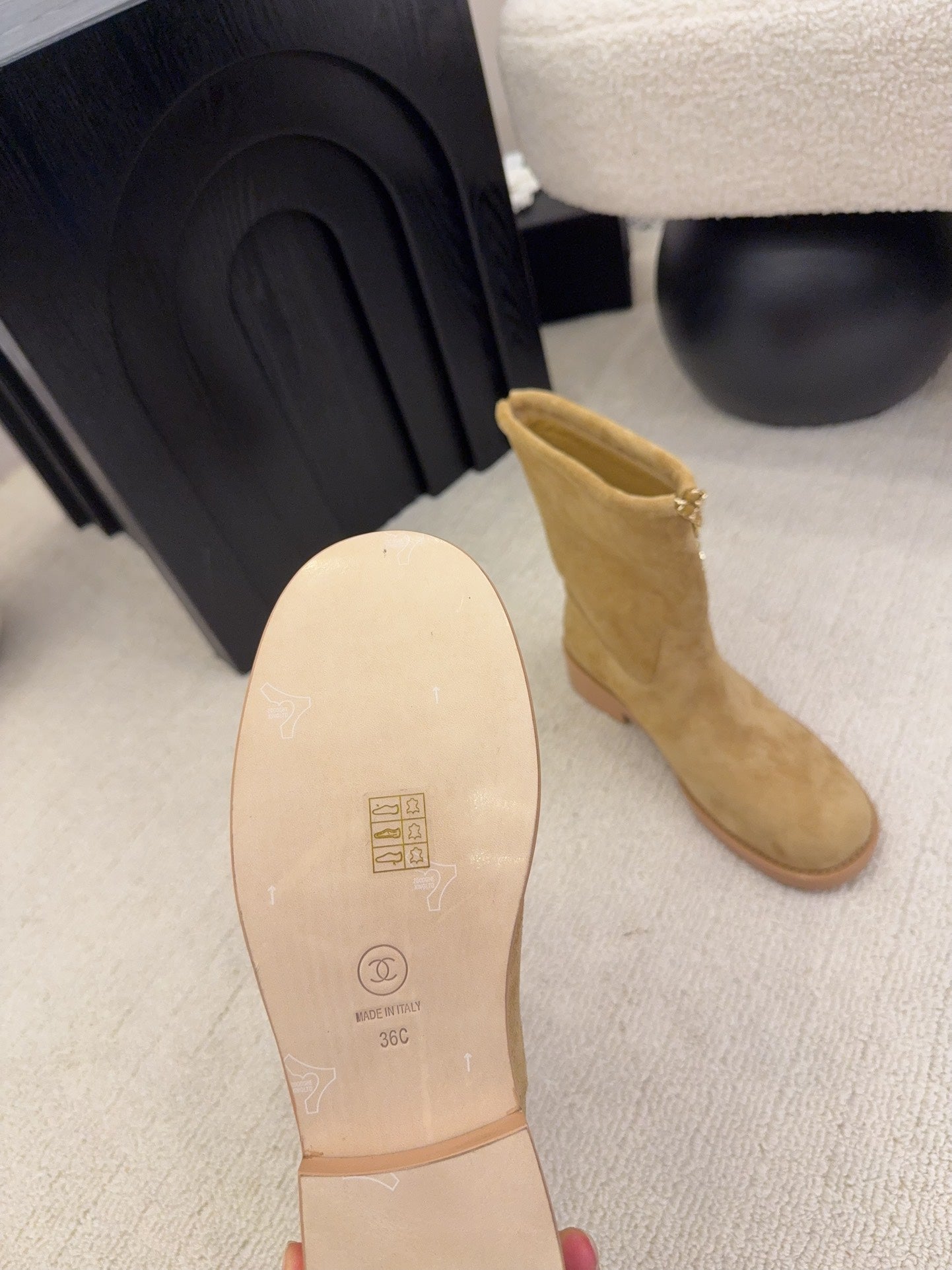 CC Mid-Calf Boots 4CM Gold Chain Charm Camel Knit Suede 961504