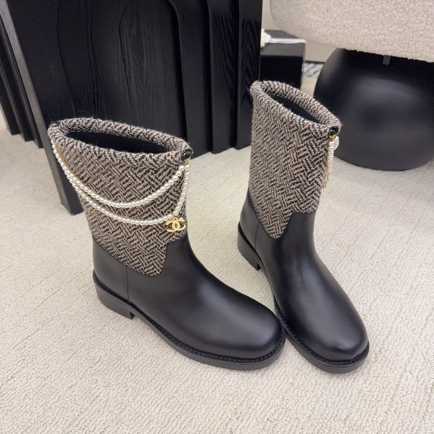 CC Mid-Calf Boots 4CM Pearl Chain Gold Charm Black Tweed Leather 961501