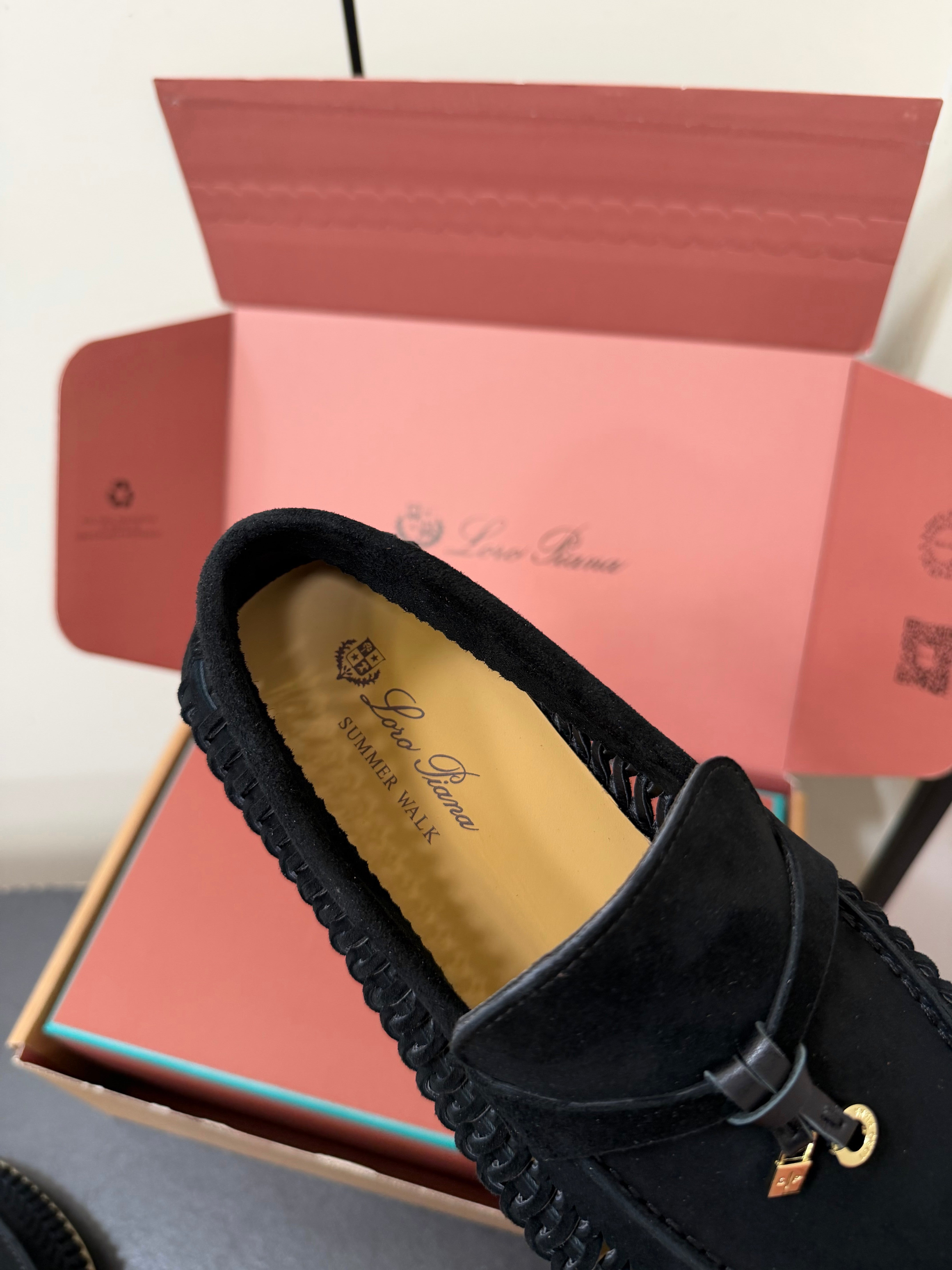 LP Summer Charms Walk Loafers Black Suede 984726
