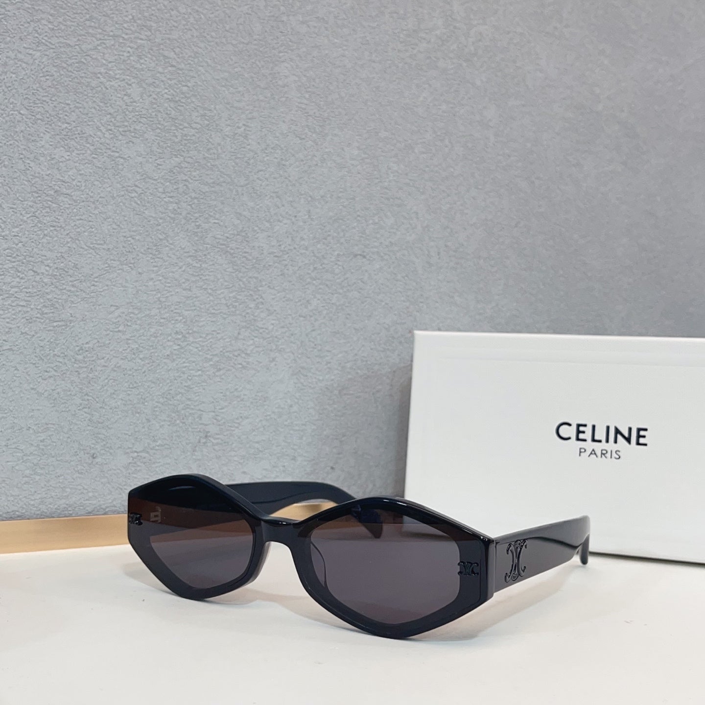 CE Sunglasses 164600