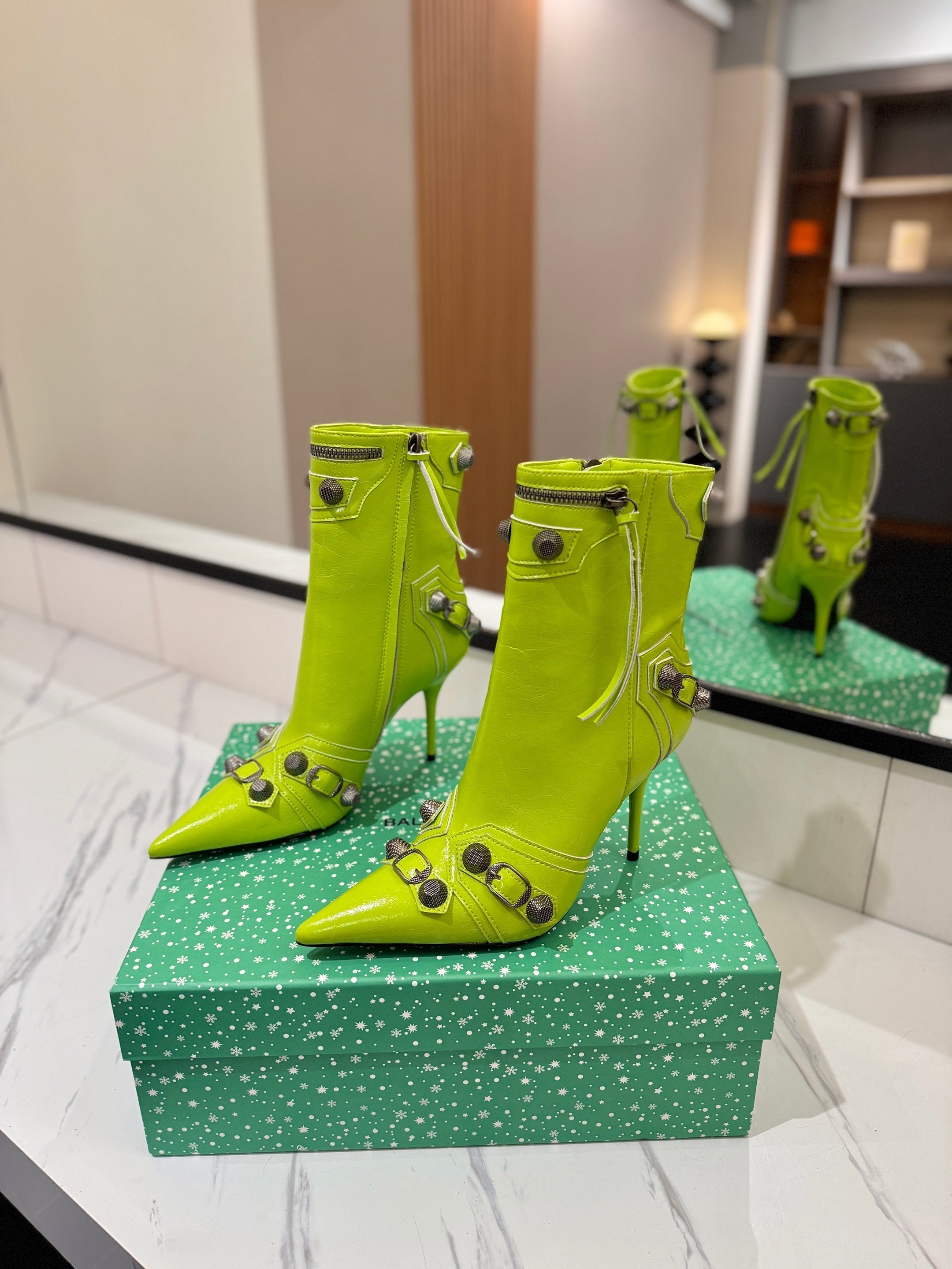 BLC Cagole Mid-Calf Boots 9.5cm Neon Green Leather 985485
