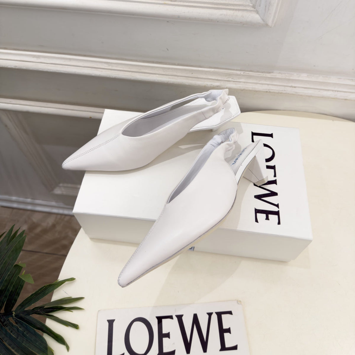 LW 26S Origami Slingback Pumps 4.5cm White Leather 111583