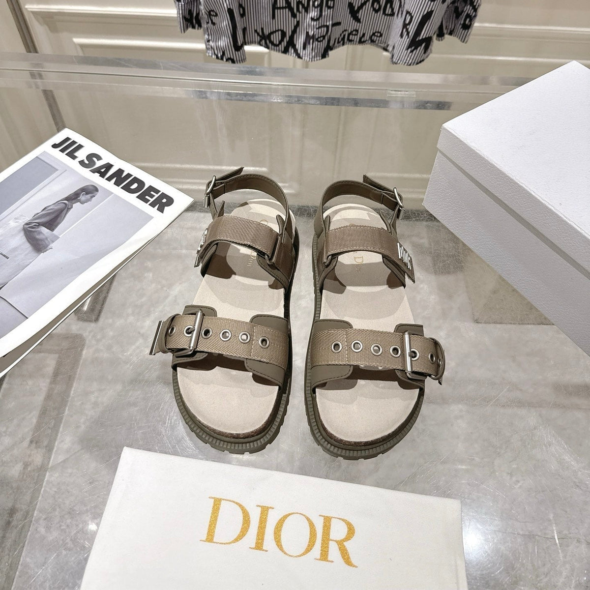 CD 26s Buckle Sandals Khaki Canvas 284195