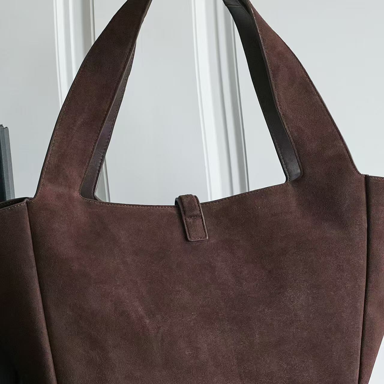 YSL Le 5 À 7 Bea Hobo Bag Dark Brown Suede