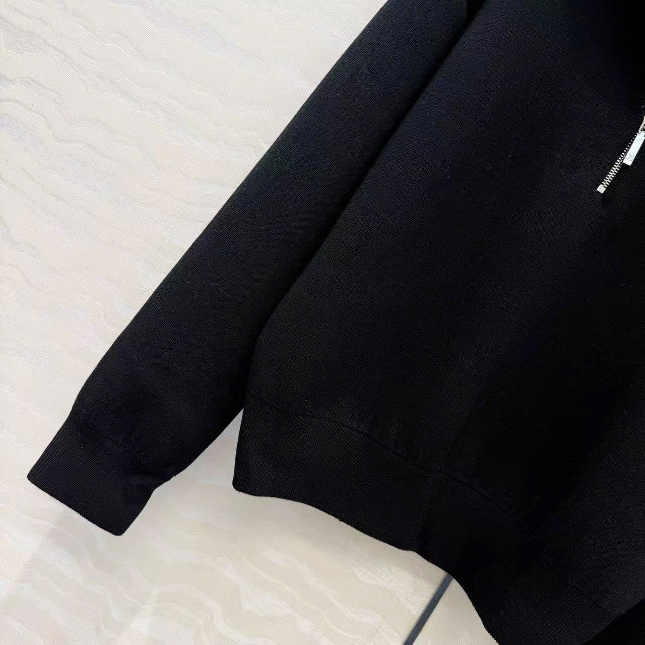 CC 26s Turtleneck Pullover Black Cashmere