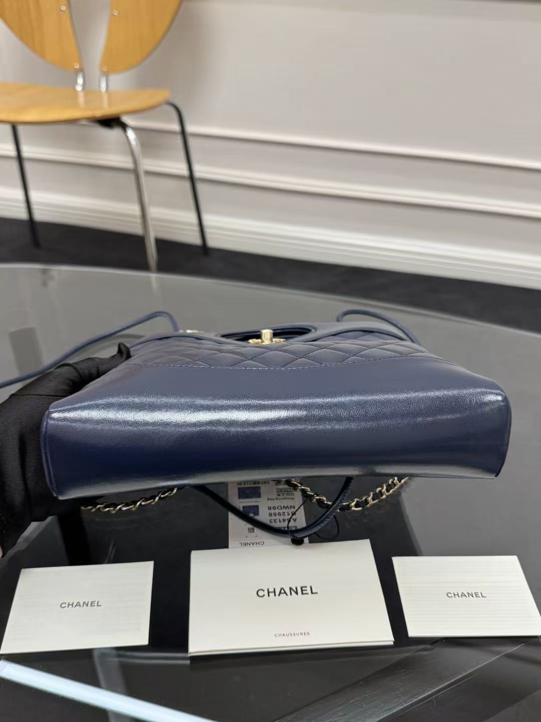 CC 24s31 Mini Shopping Bag 22cm Navy Blue Lambskin