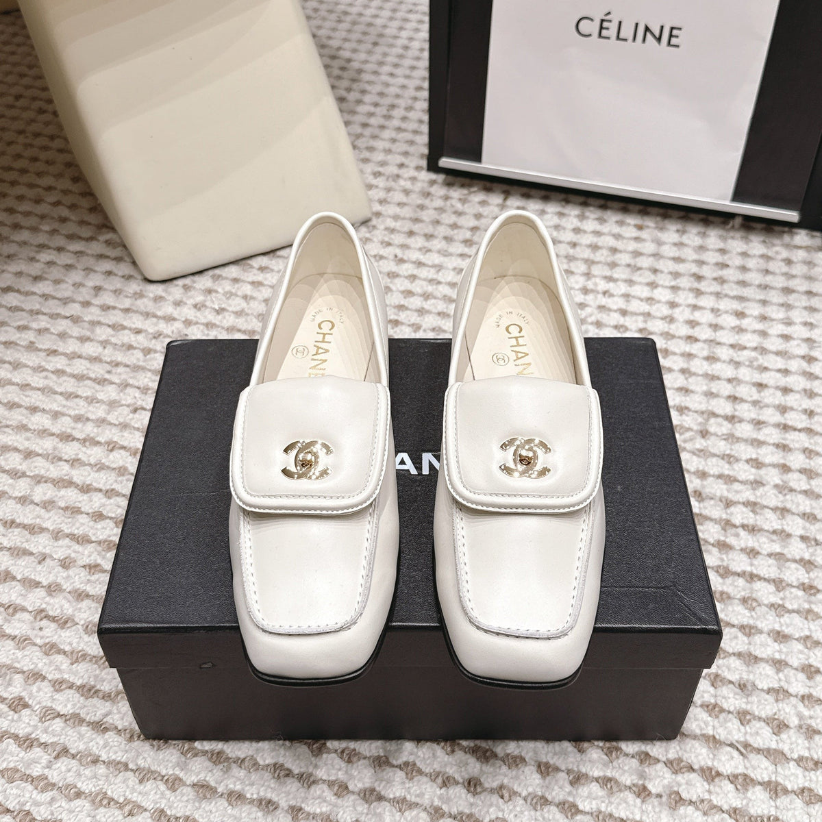CC 26S Loafers in White Calfskin with Gold-Tone CC Logo