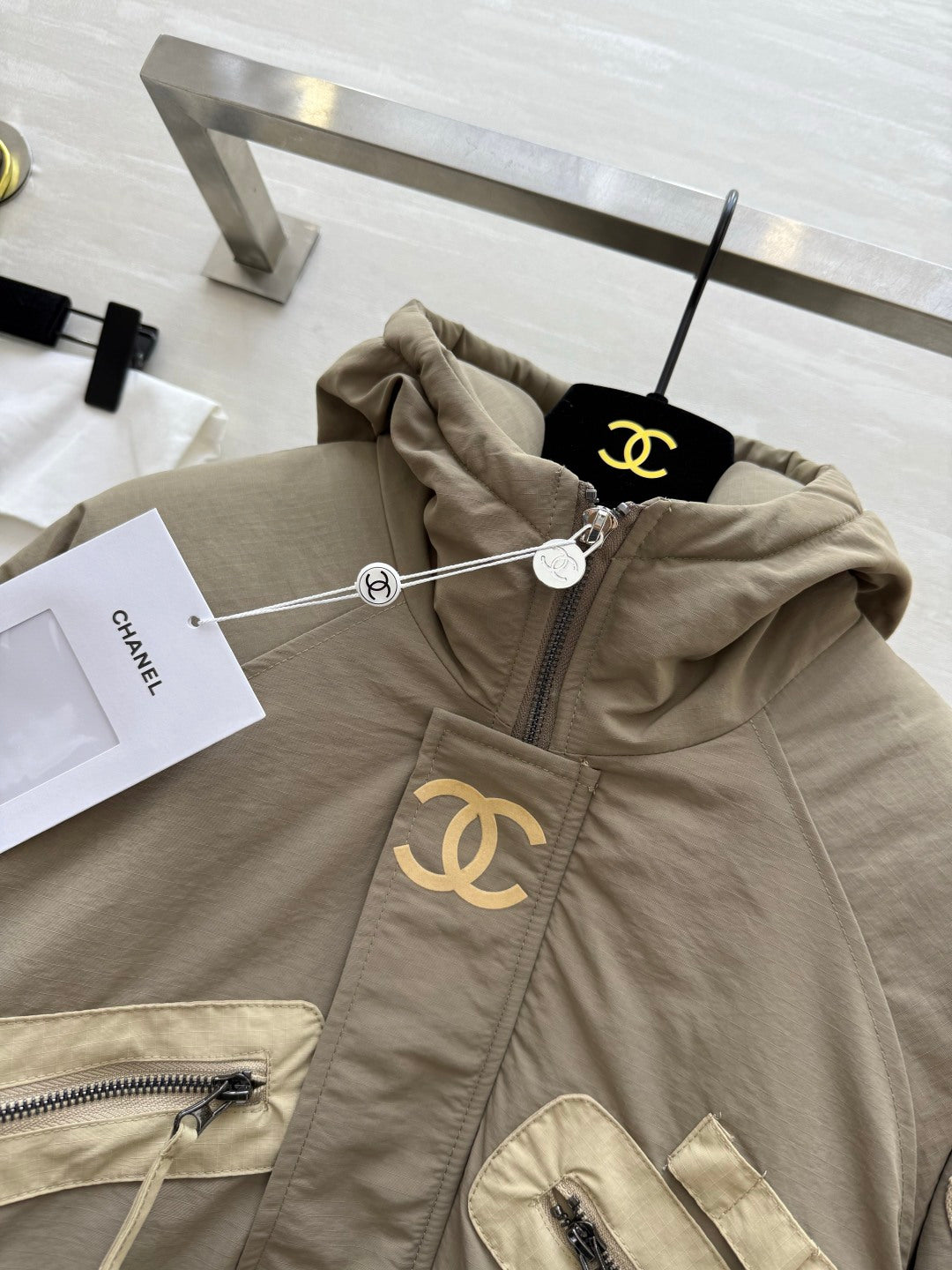 CC 26S Hooded Puffer Jacket 435304