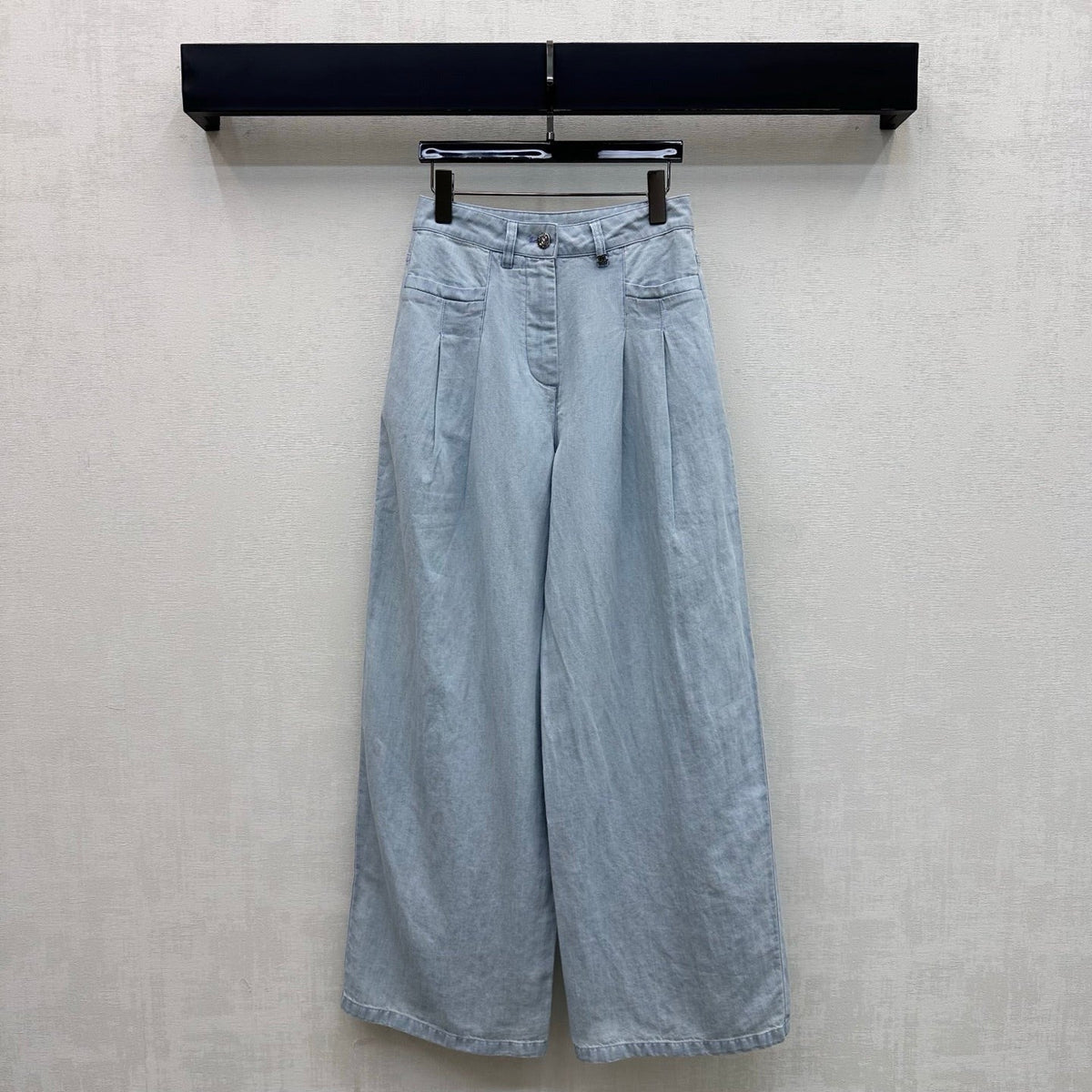 Chanel 26S Wide-Leg Jeans 1435