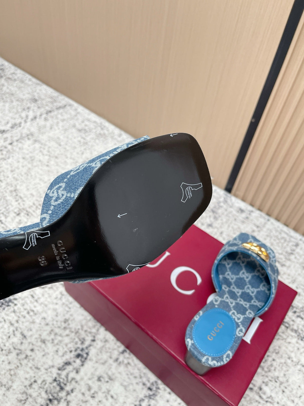 Gucci 26s High Heels Blue Denim Gold Hardware