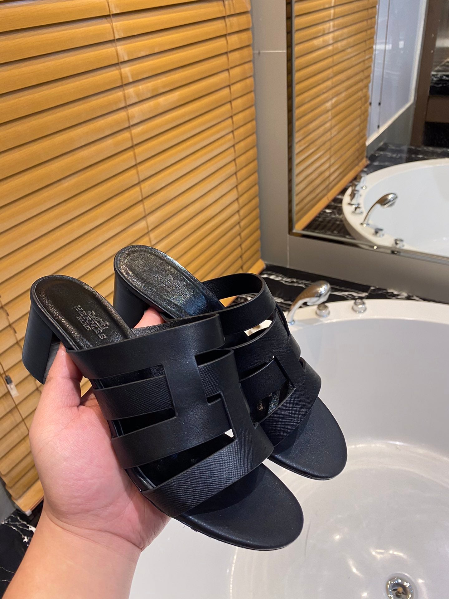 HM Amica Sandals 50mm Black Sheepskin 546228