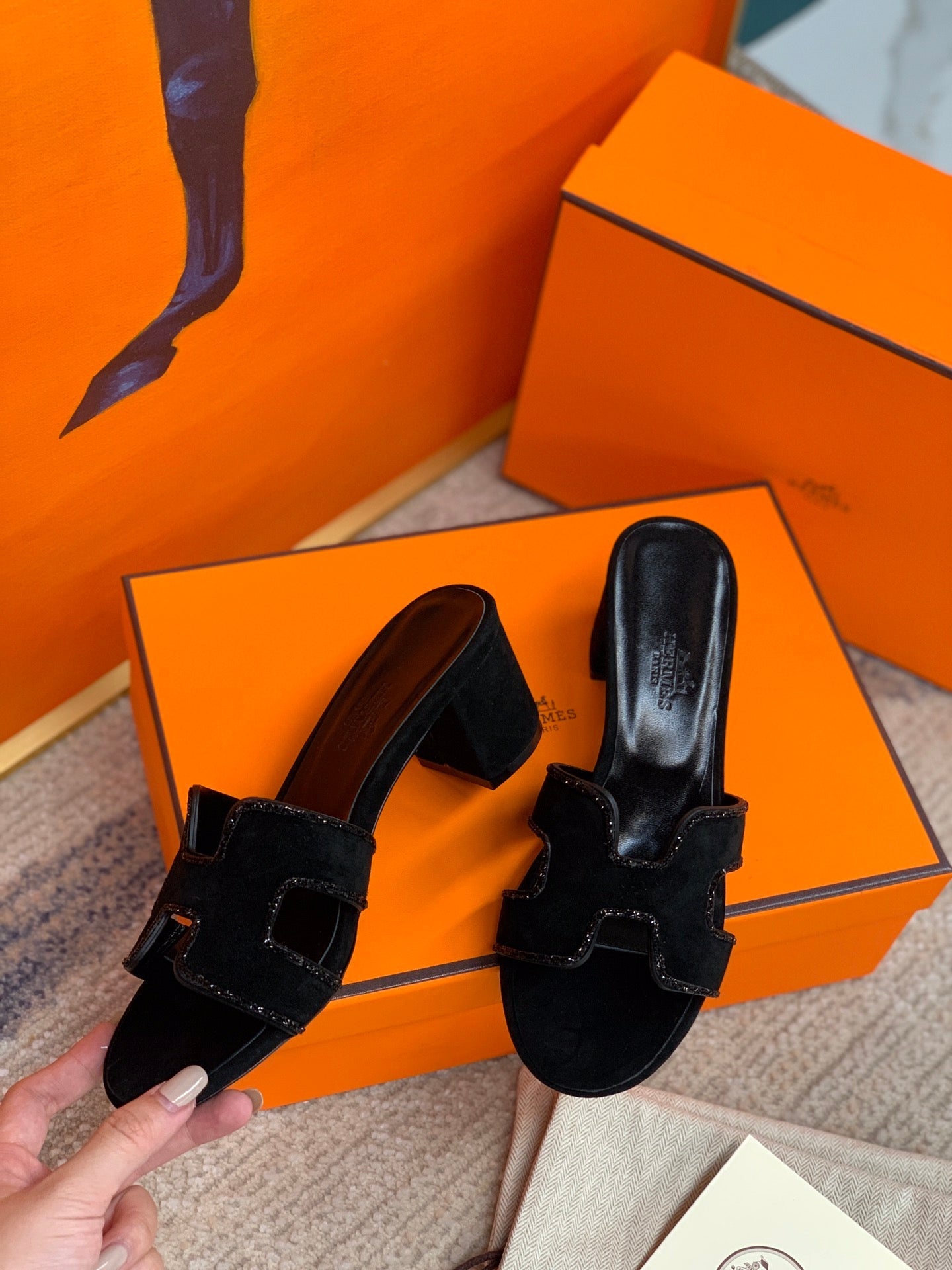 HM Oasis Sandals Black Suede Cowhide 546280