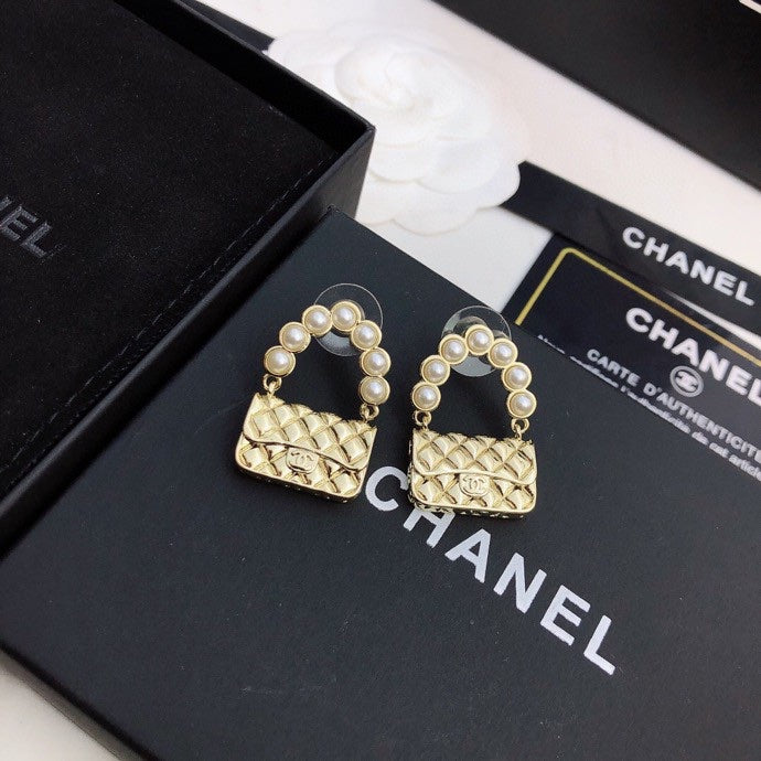 Chanel Pearl Quilted Flap Bag Earrings