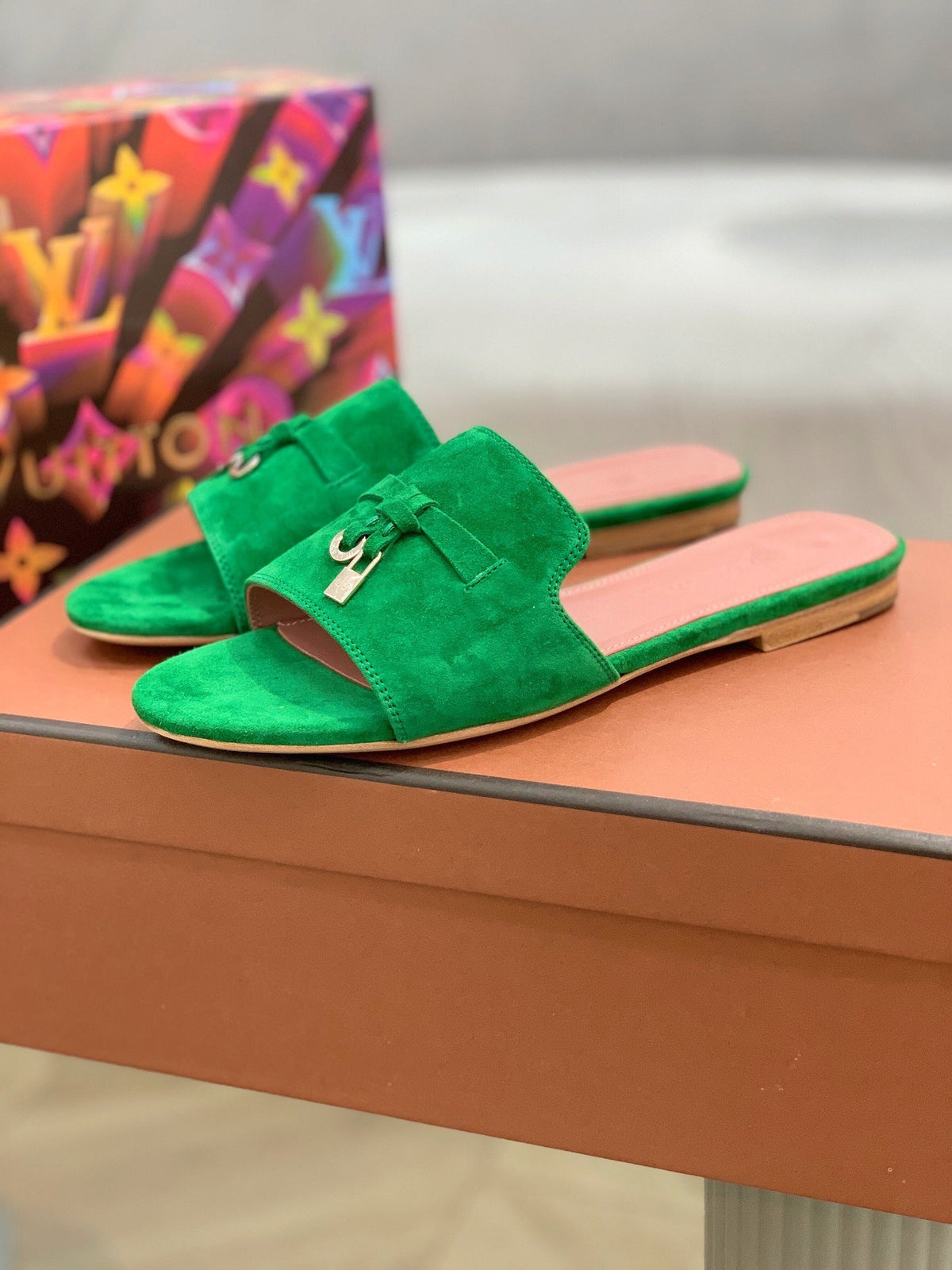 LP SUMMER CHARMS SANDALS EMERALD SUEDE