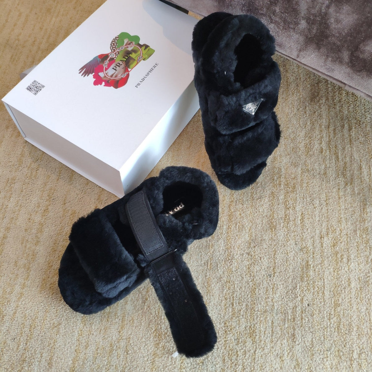 Prada 26s Triangle Logo Slides Flat Black Shearling Sandals 109445